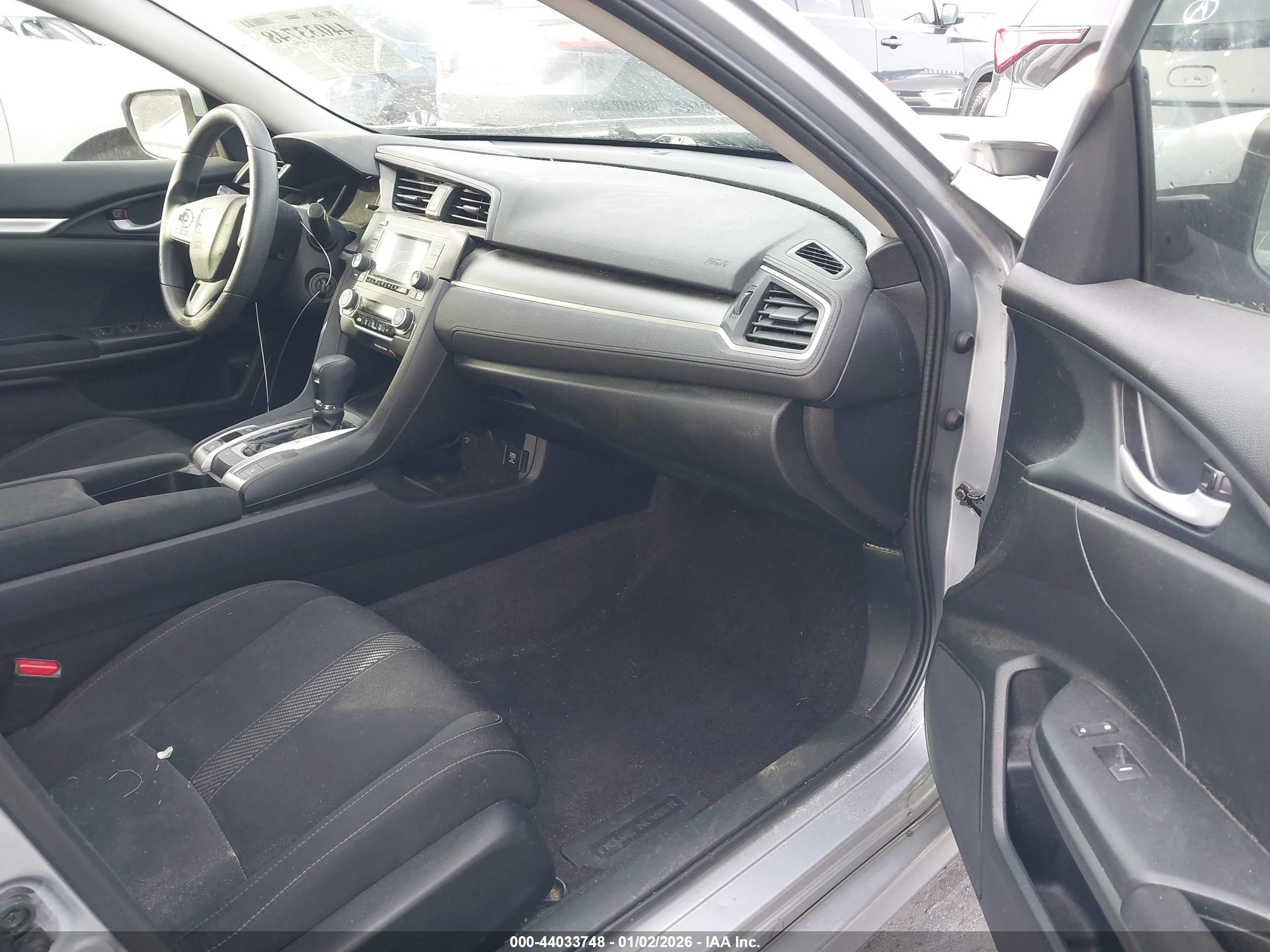 HONDA CIVIC image 5