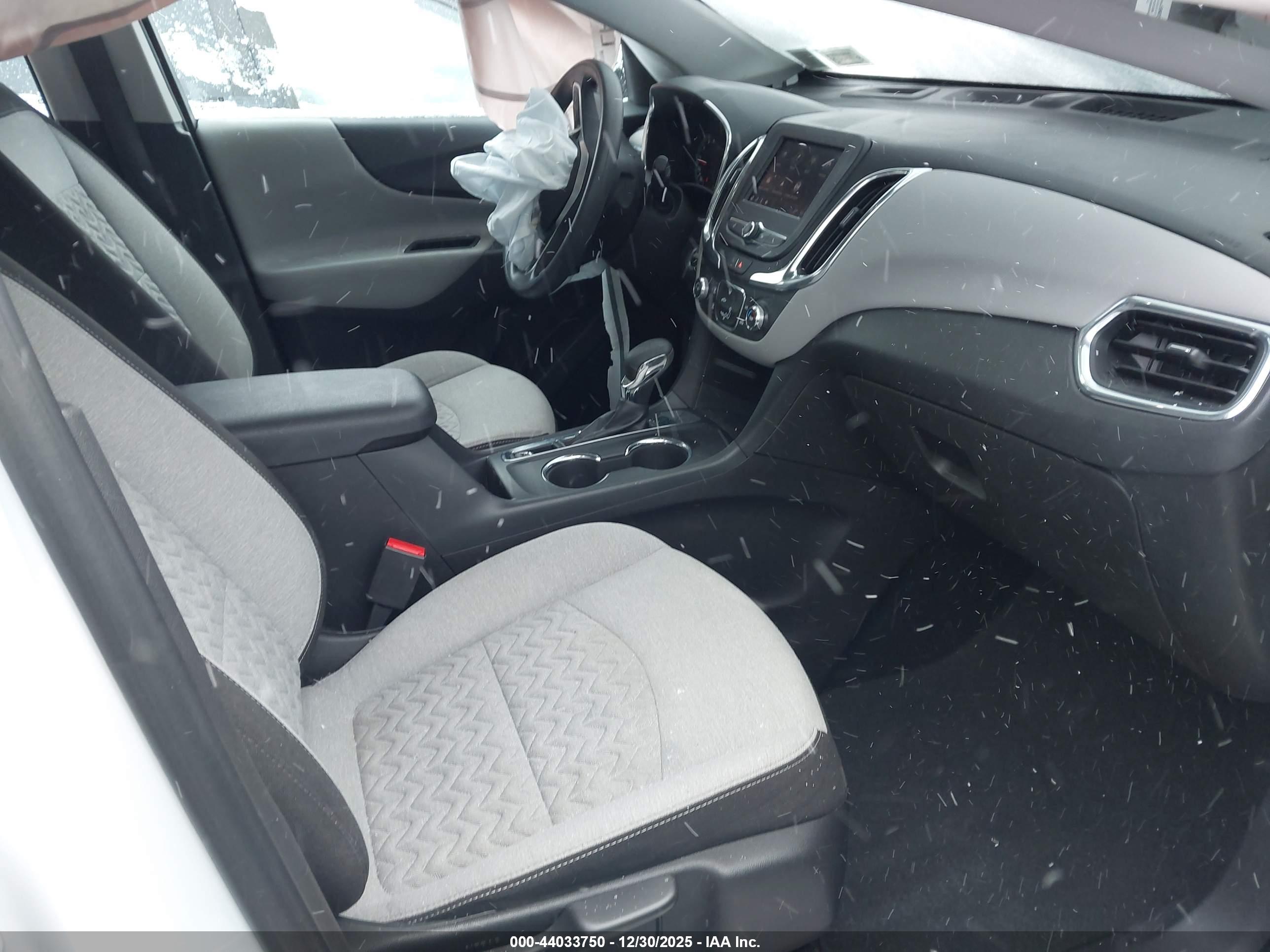 CHEVROLET EQUINOX image 5