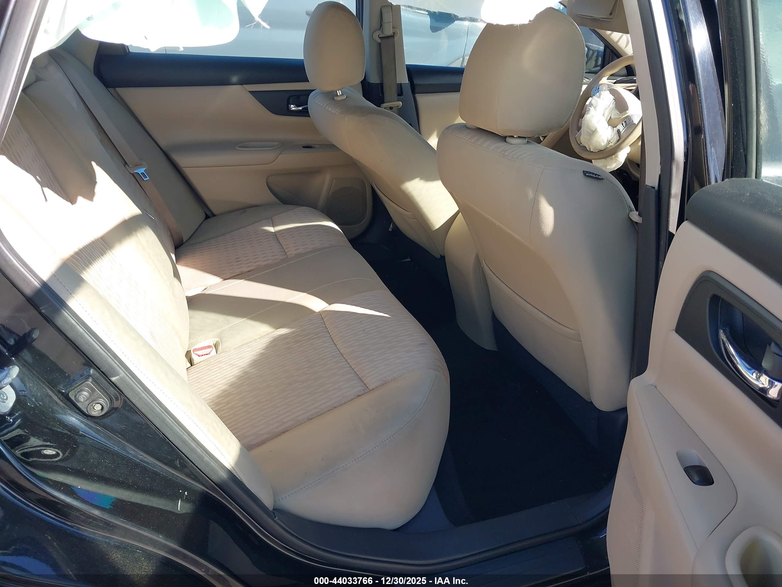 NISSAN ALTIMA image 8