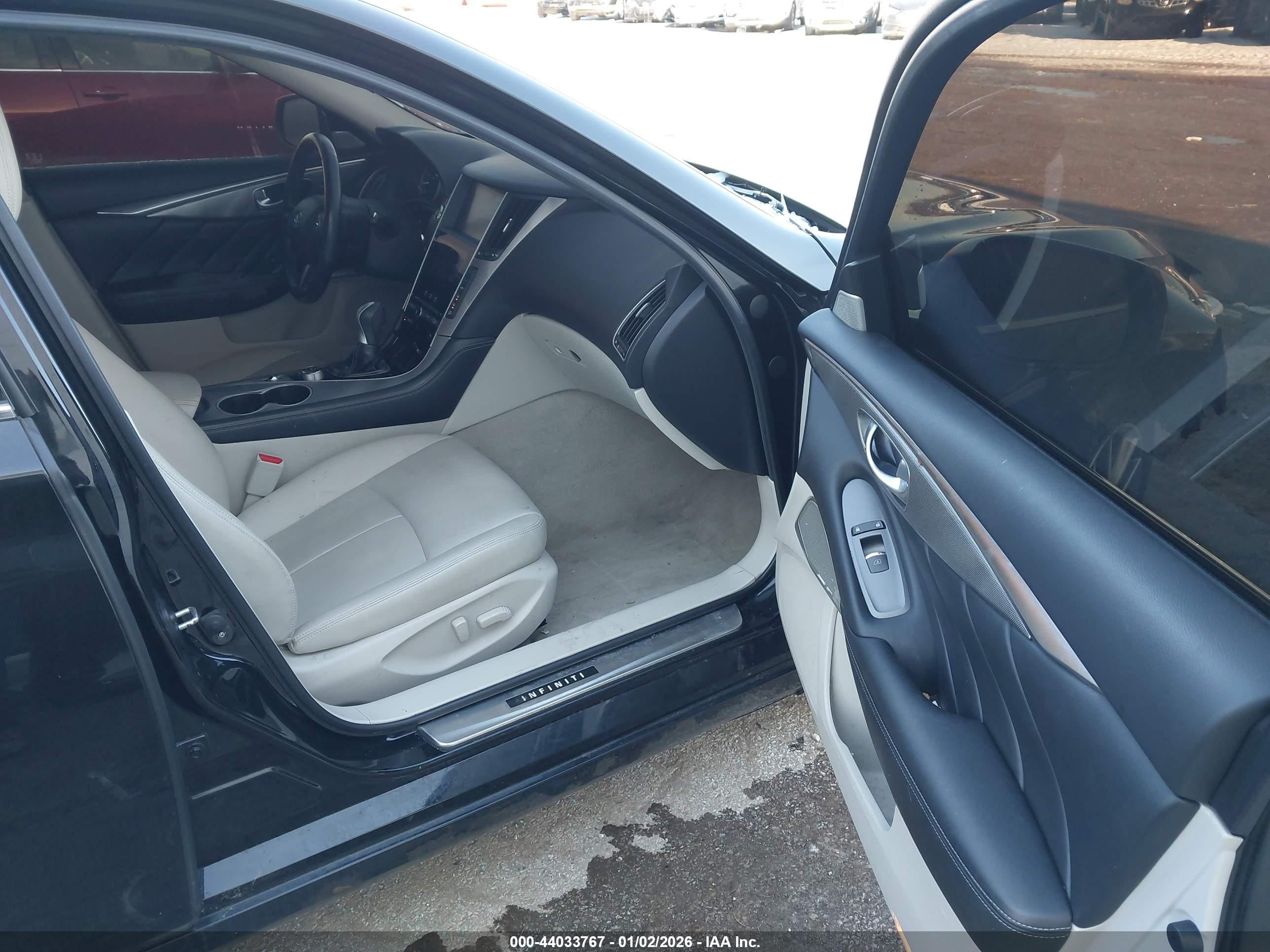INFINITI Q50 image 5