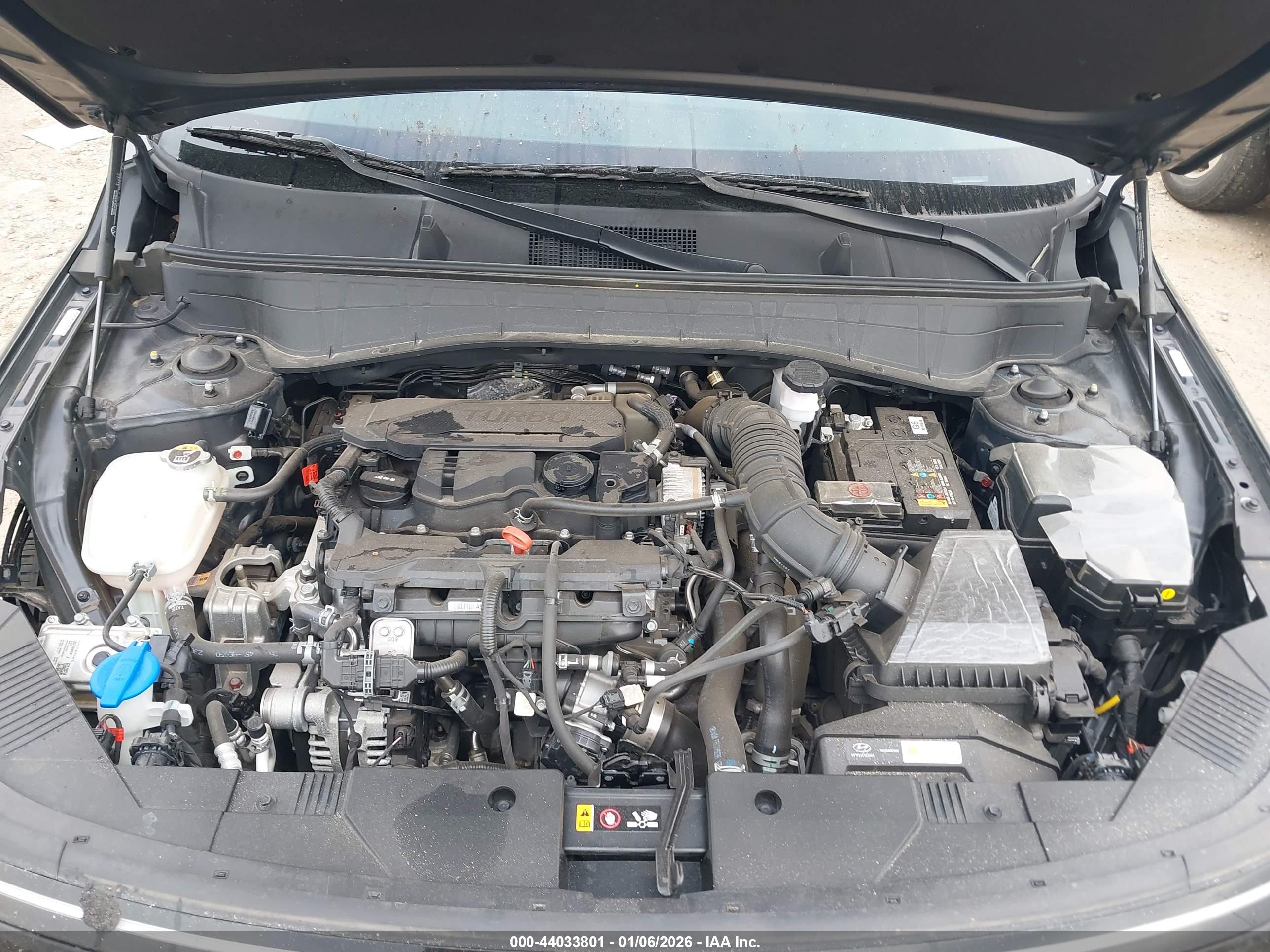 HYUNDAI KONA image 10