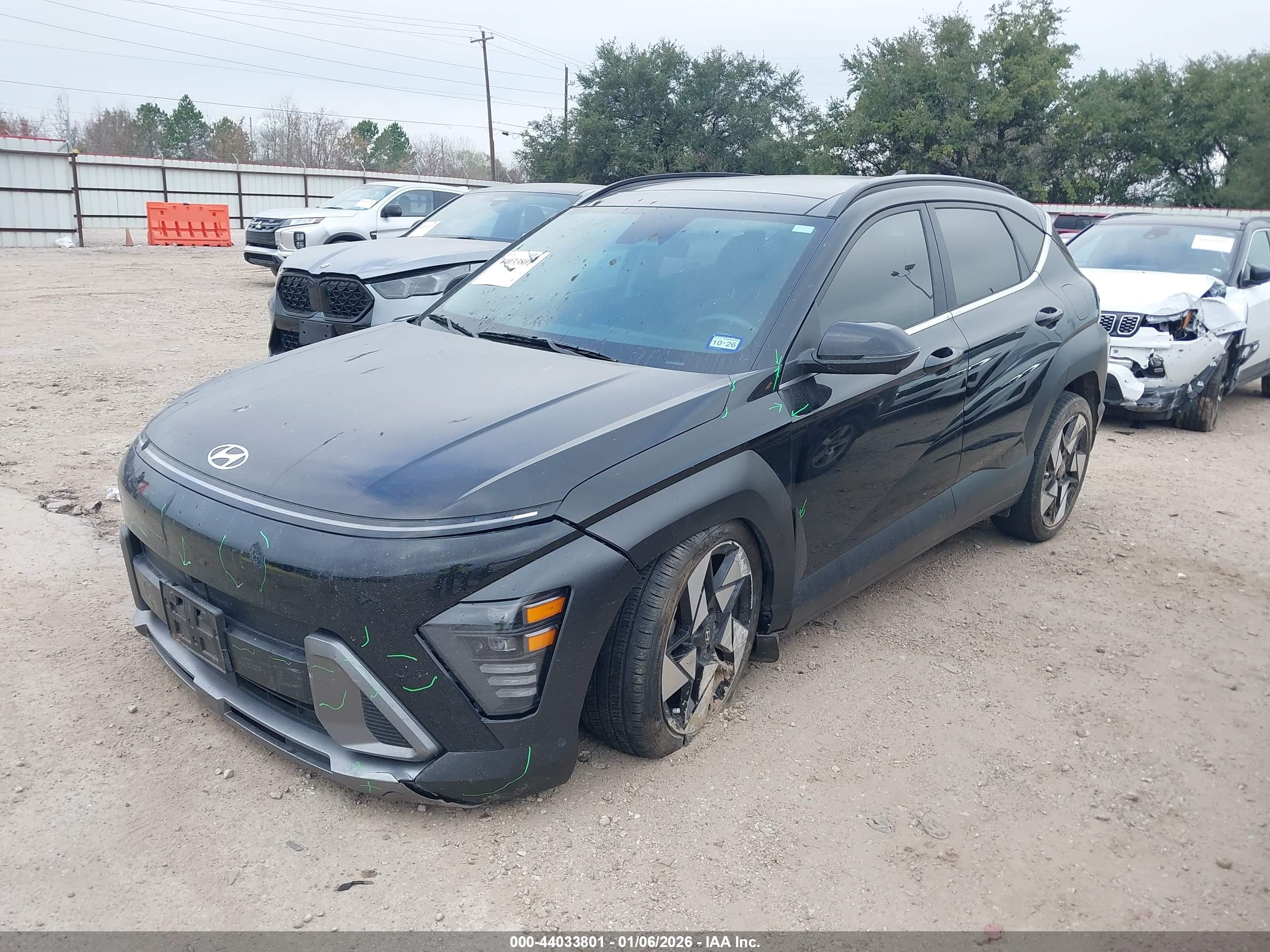 HYUNDAI KONA image 2