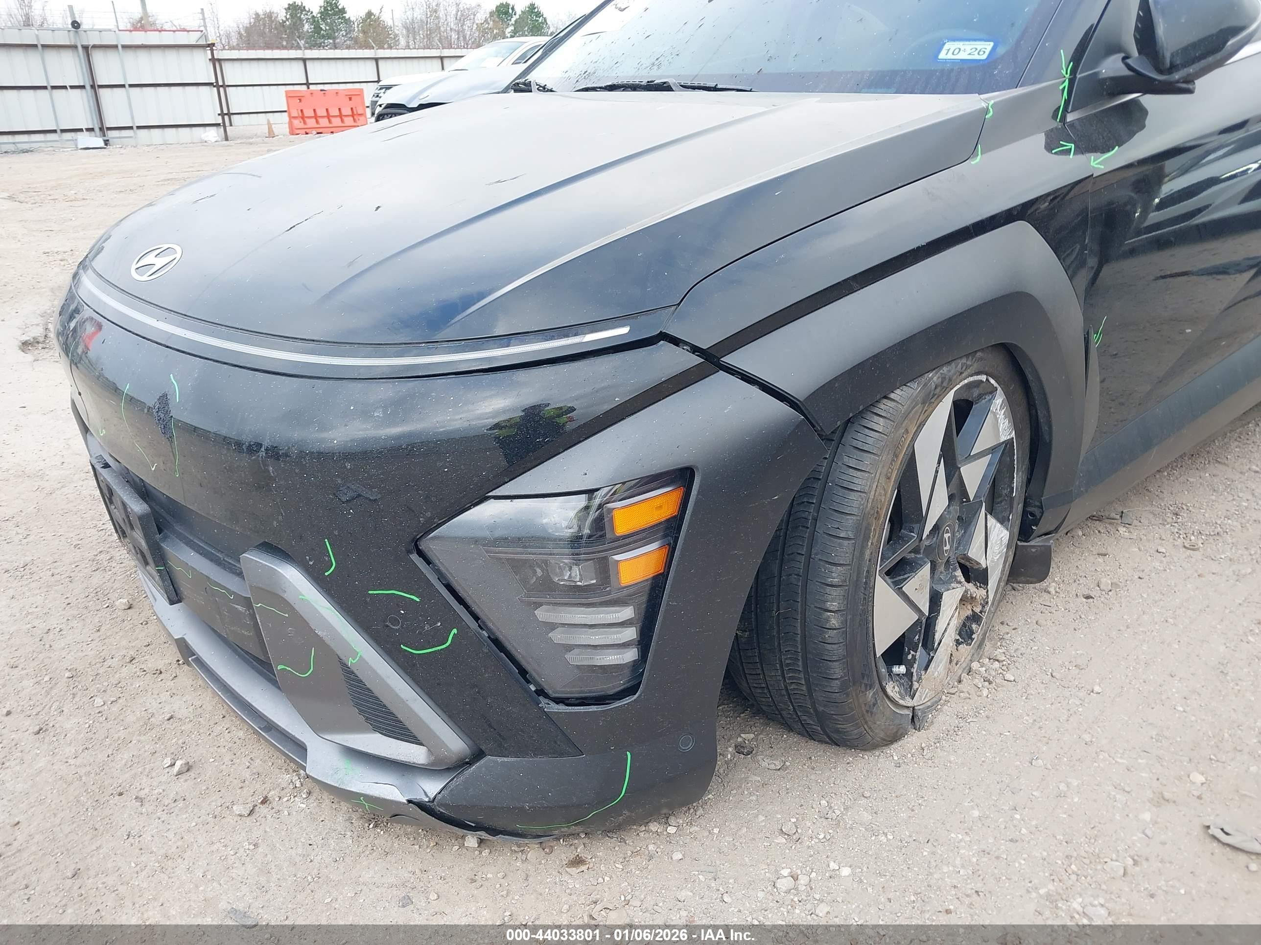 HYUNDAI KONA image 6