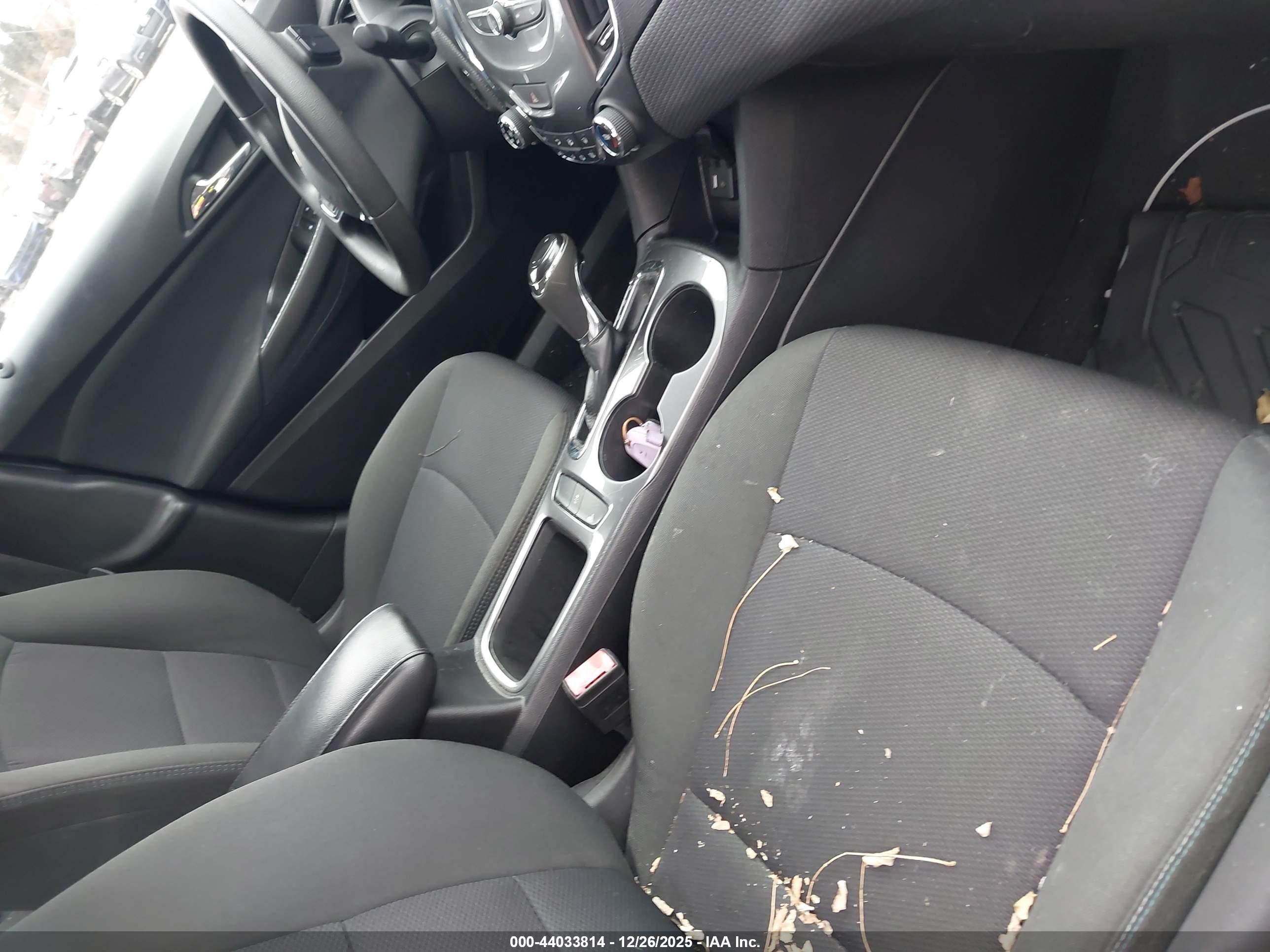 CHEVROLET CRUZE image 5