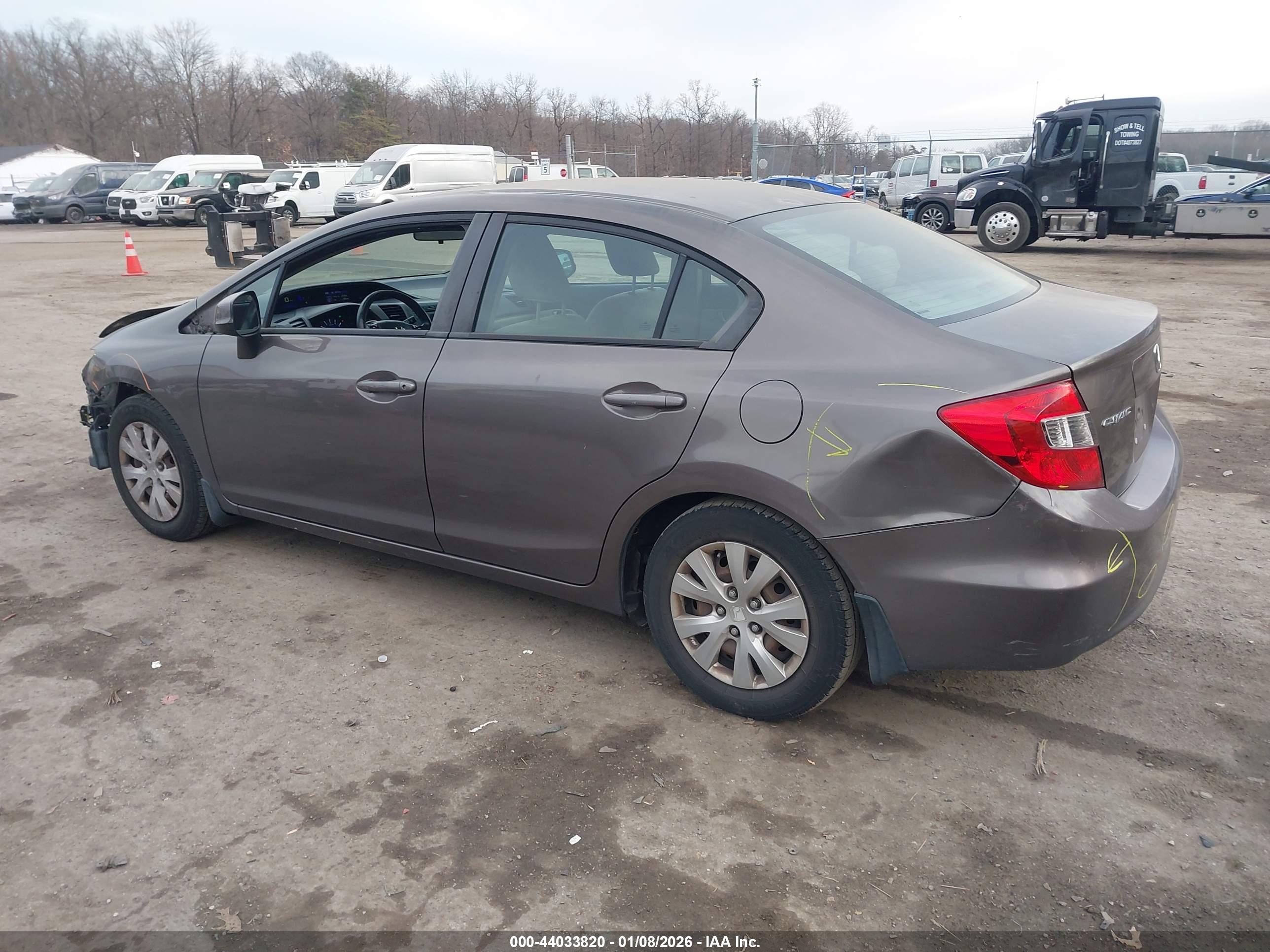 HONDA CIVIC image 3