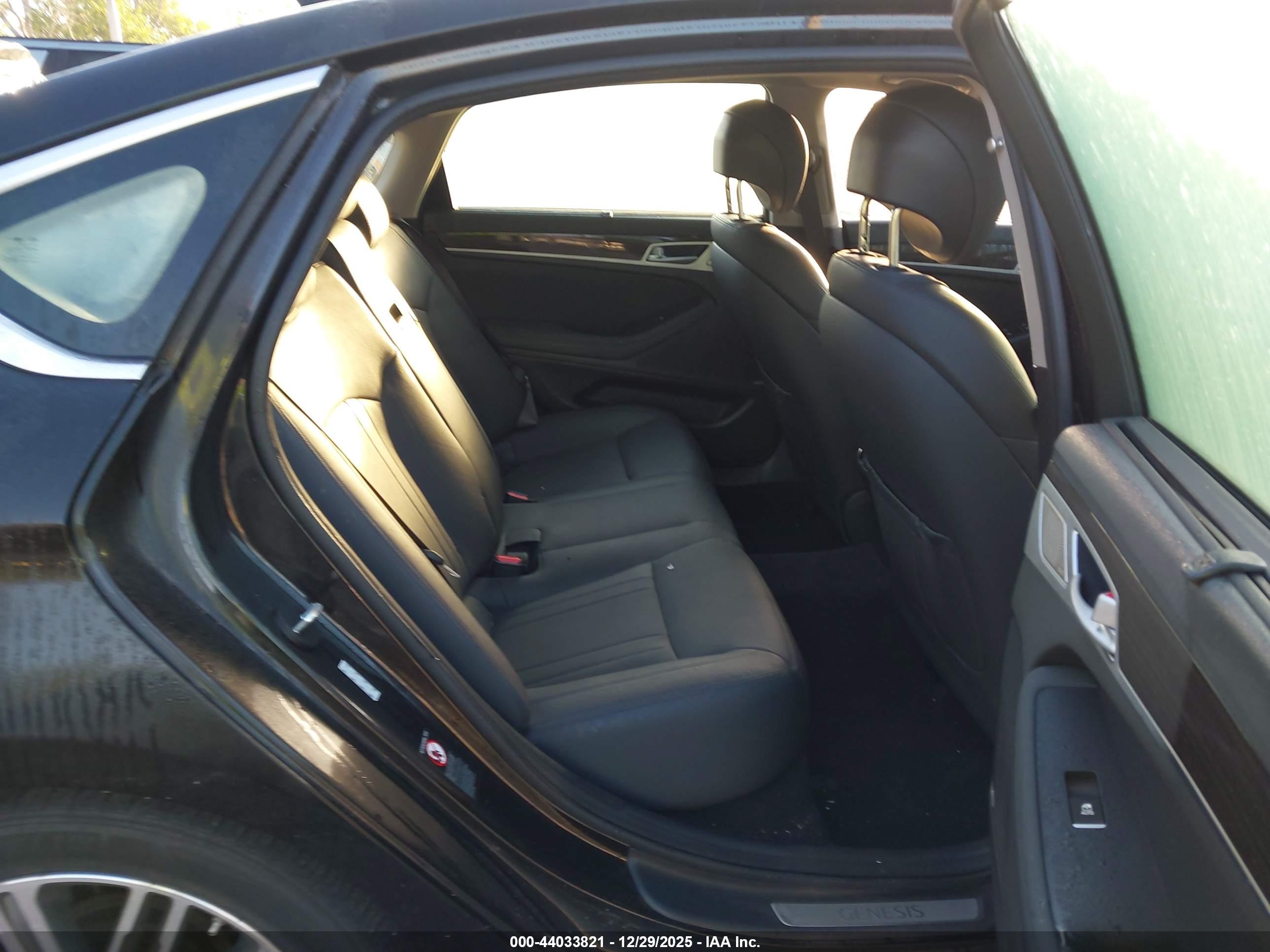 GENESIS G80 image 8