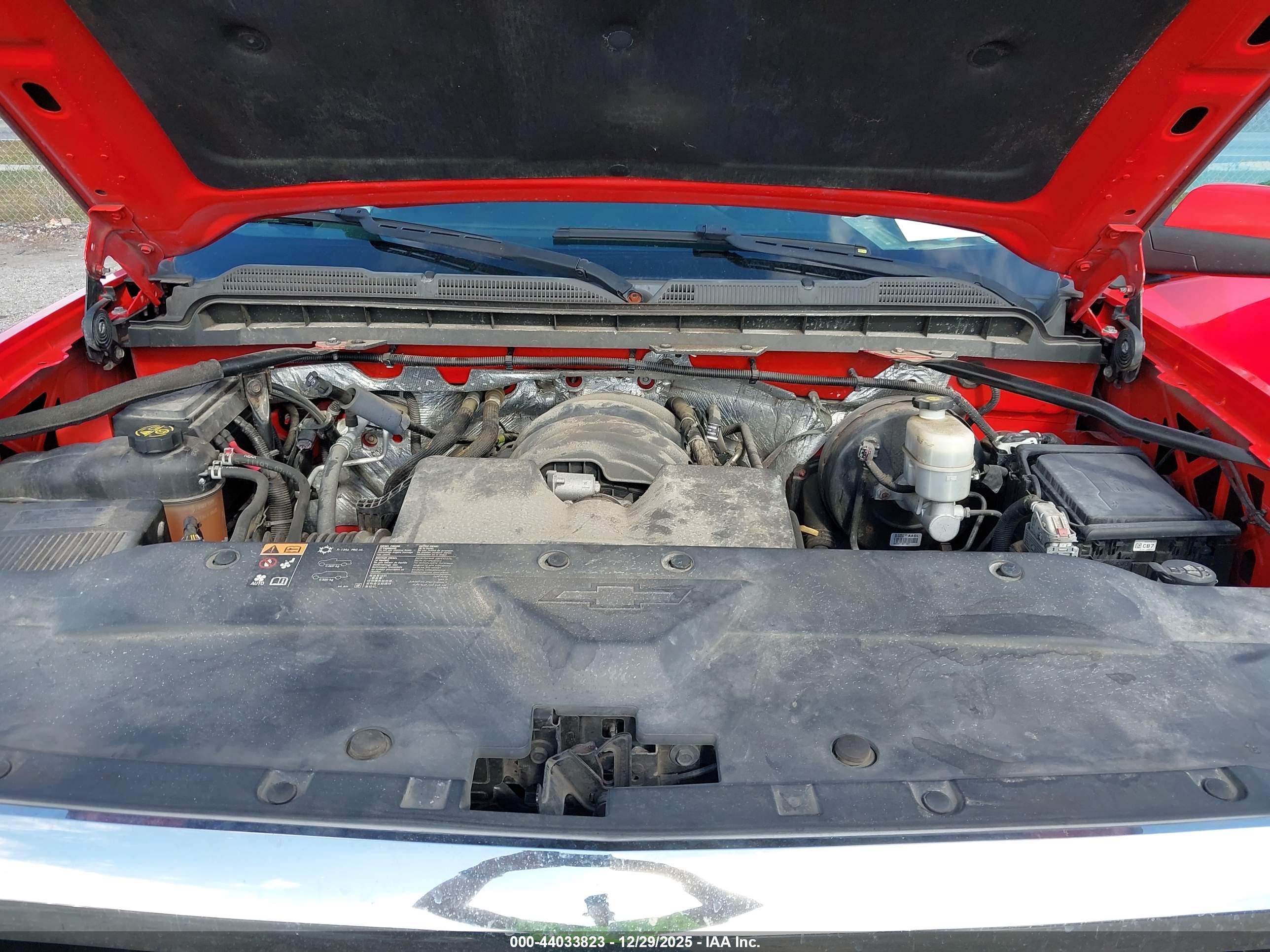 CHEVROLET SILVERADO image 10