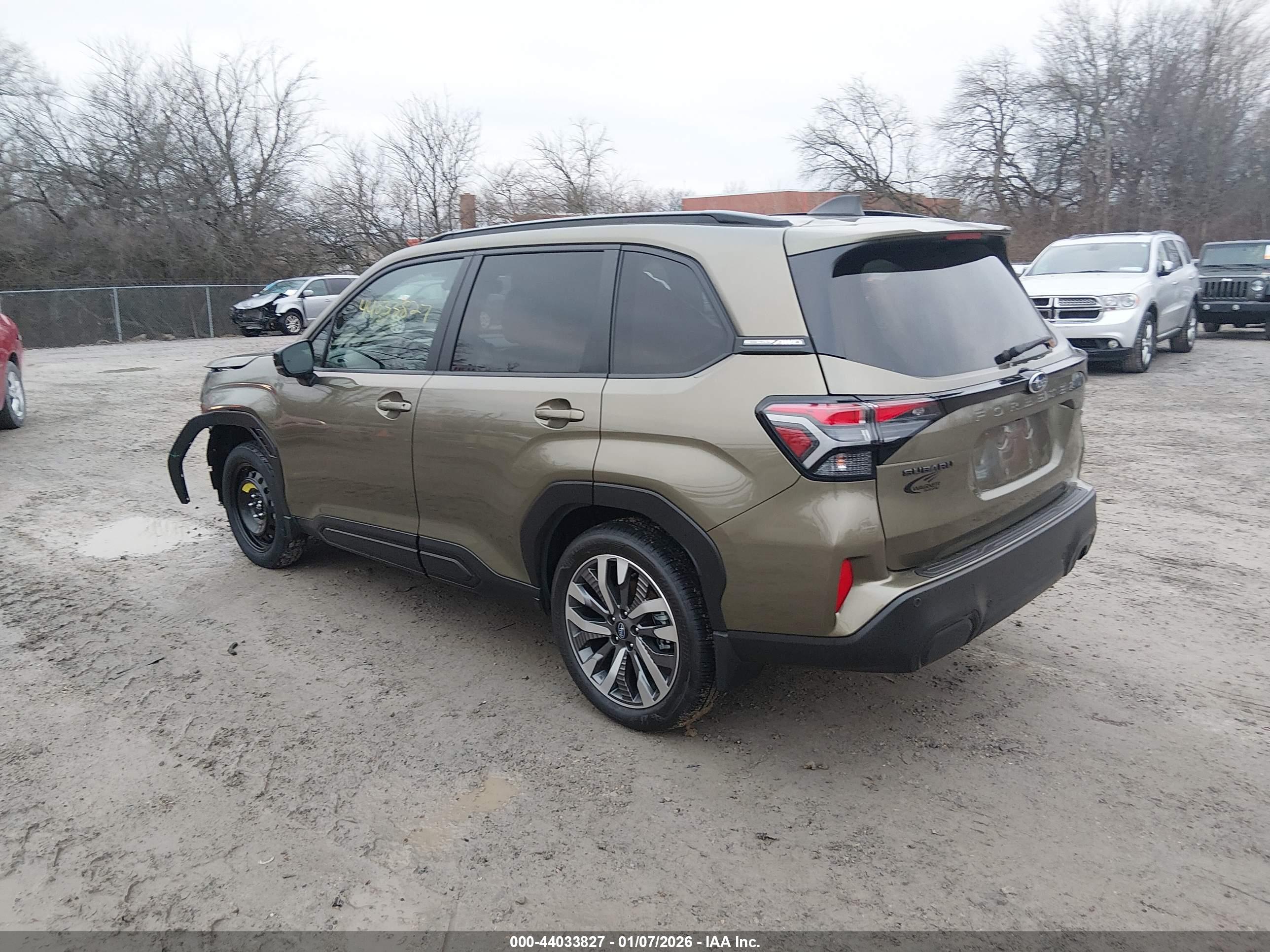 SUBARU FORESTER image 3