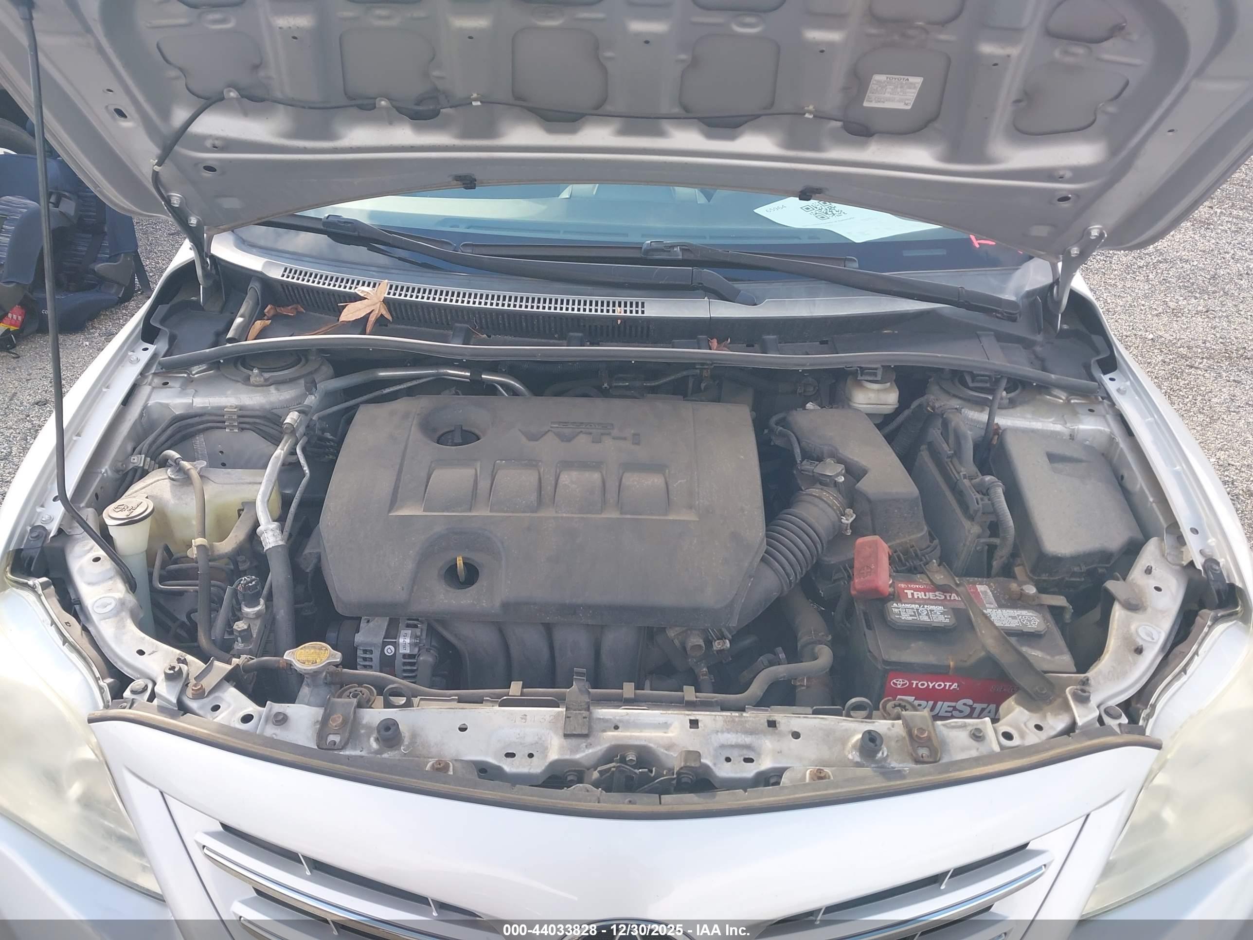 TOYOTA COROLLA image 10