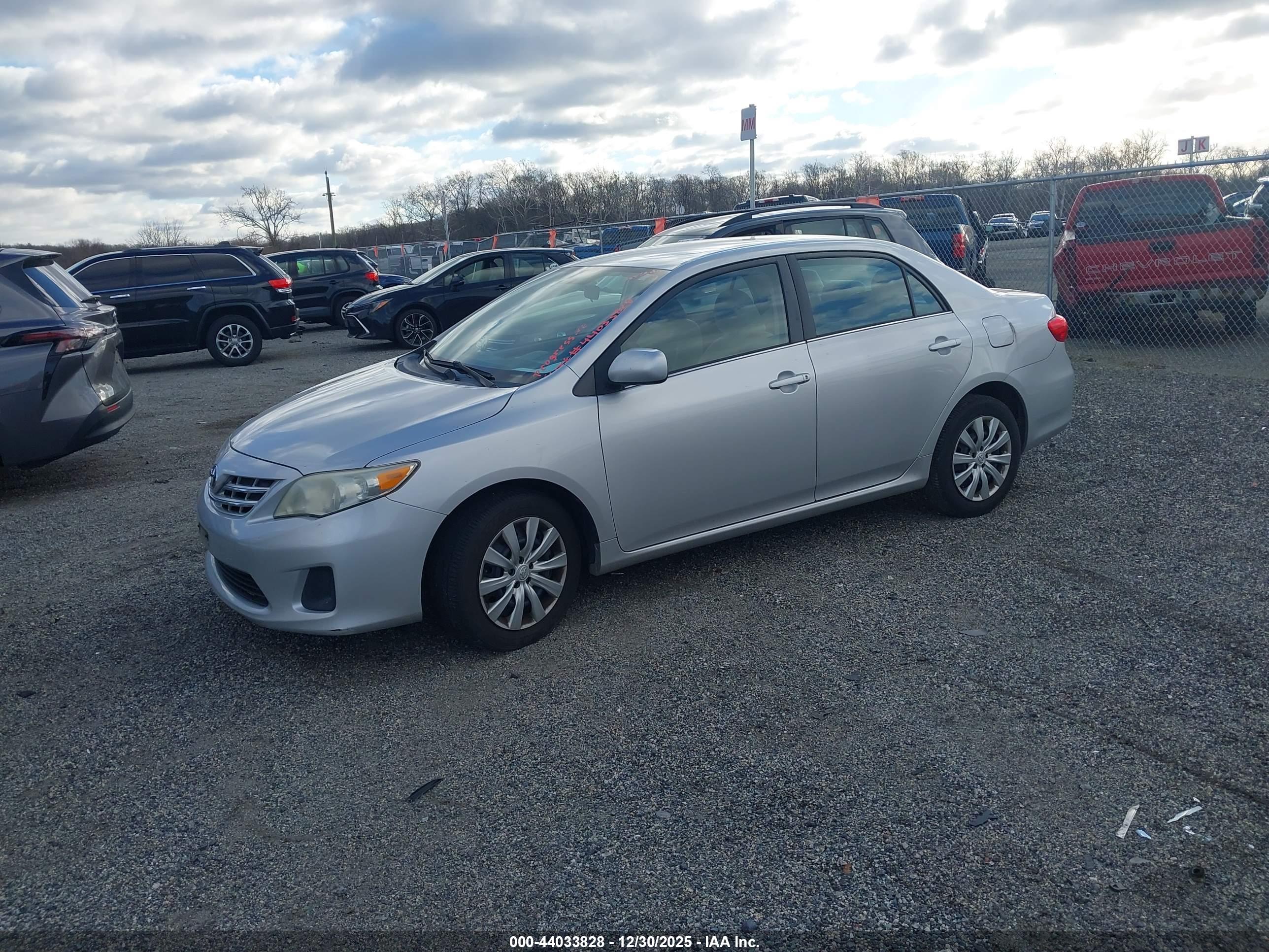 TOYOTA COROLLA image 2