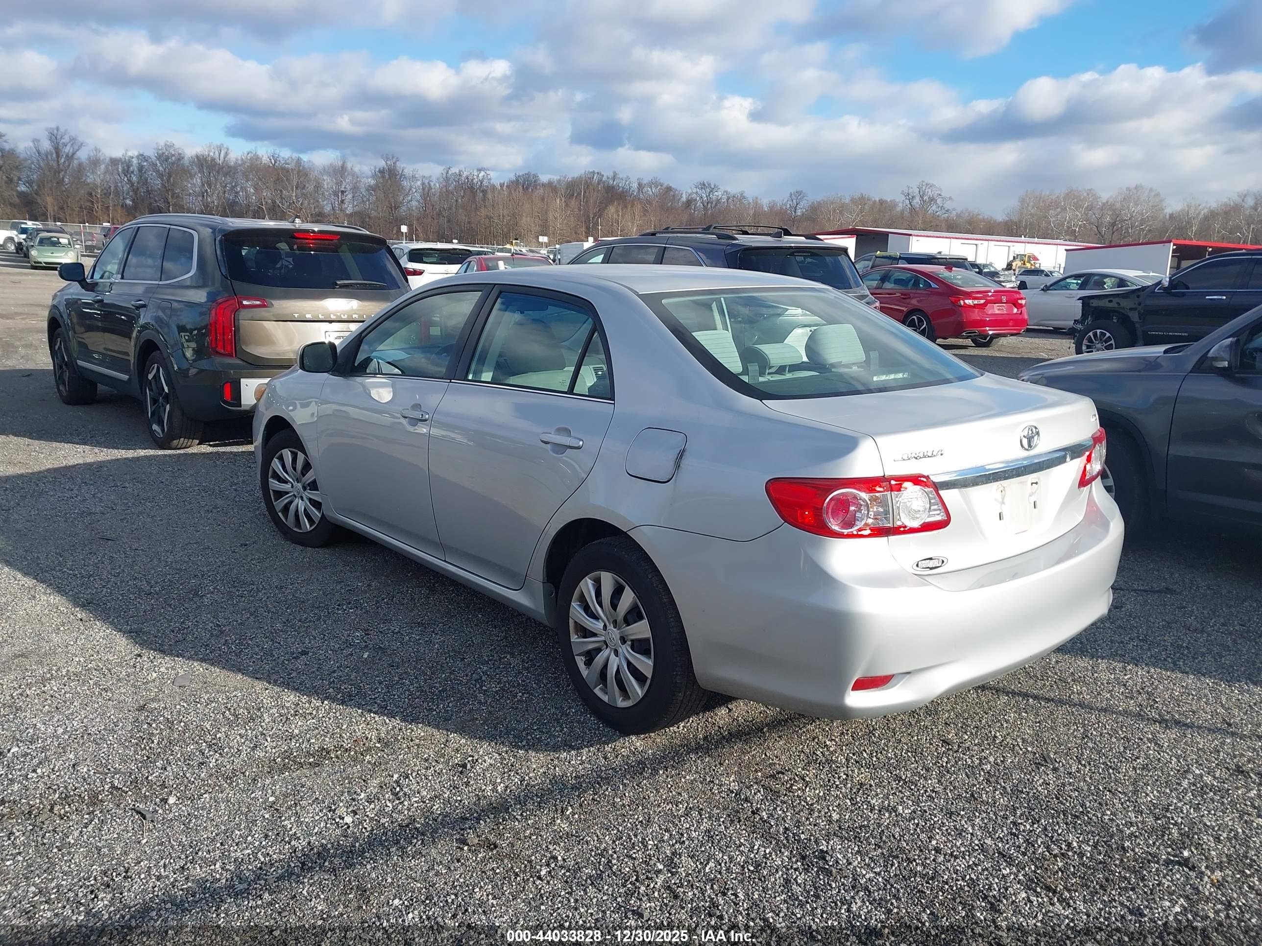 TOYOTA COROLLA image 3