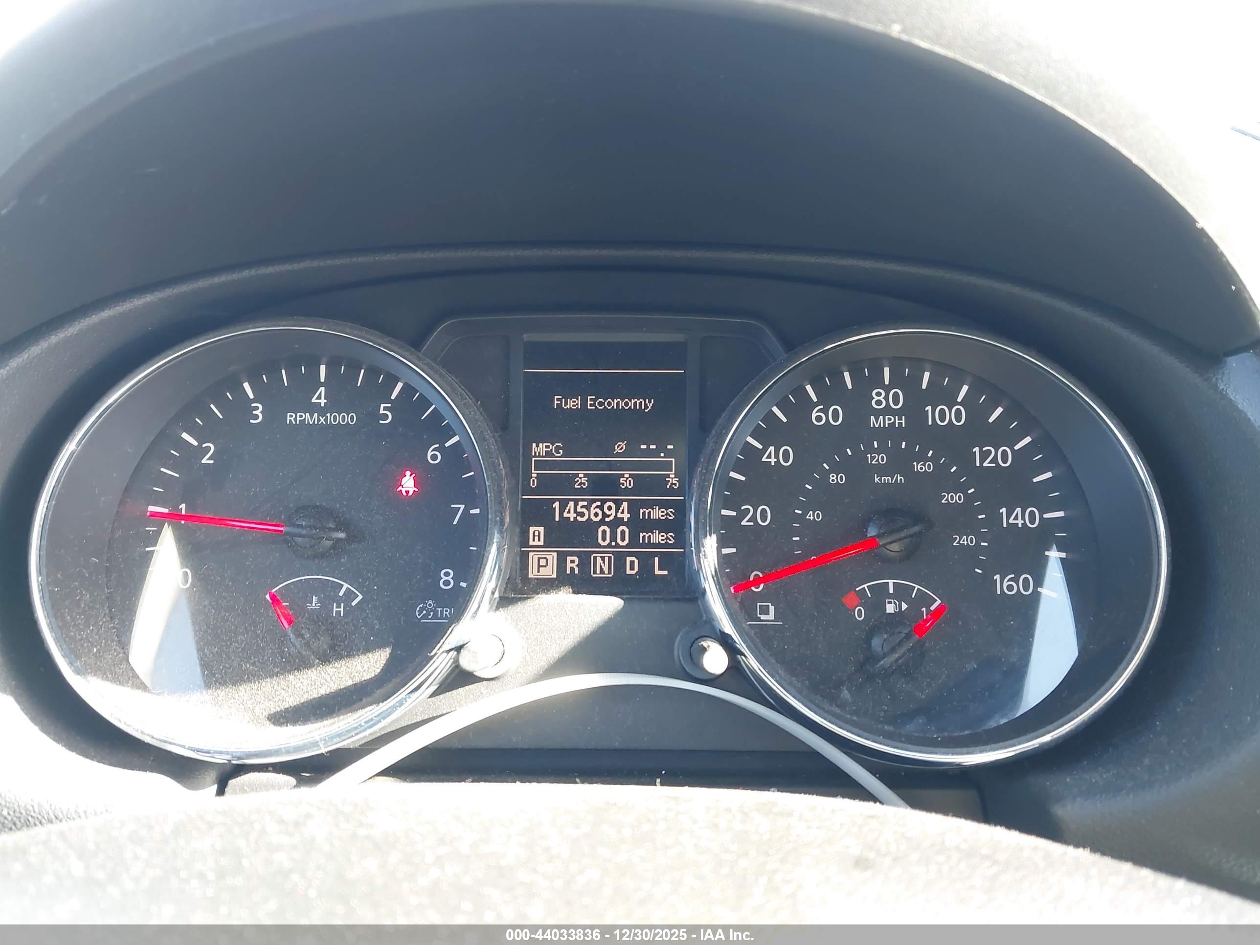NISSAN ROGUE image 7