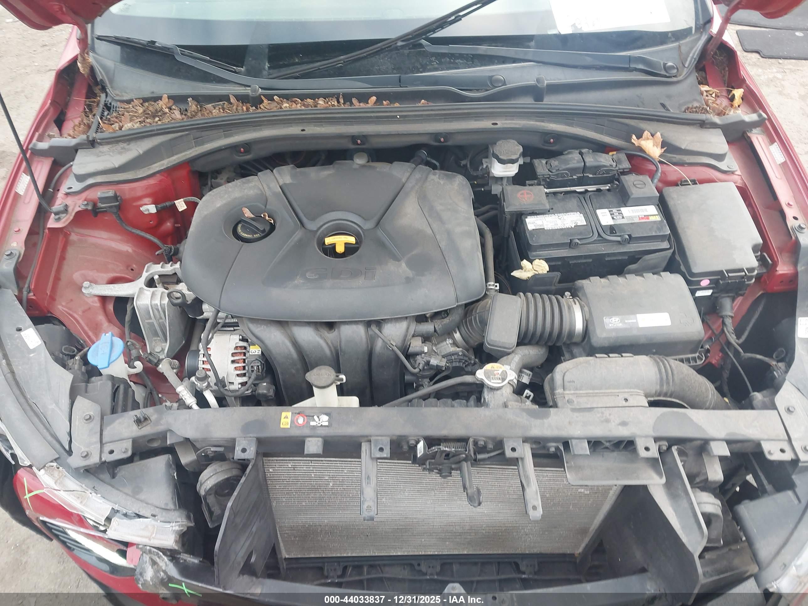 HYUNDAI ELANTRA image 10