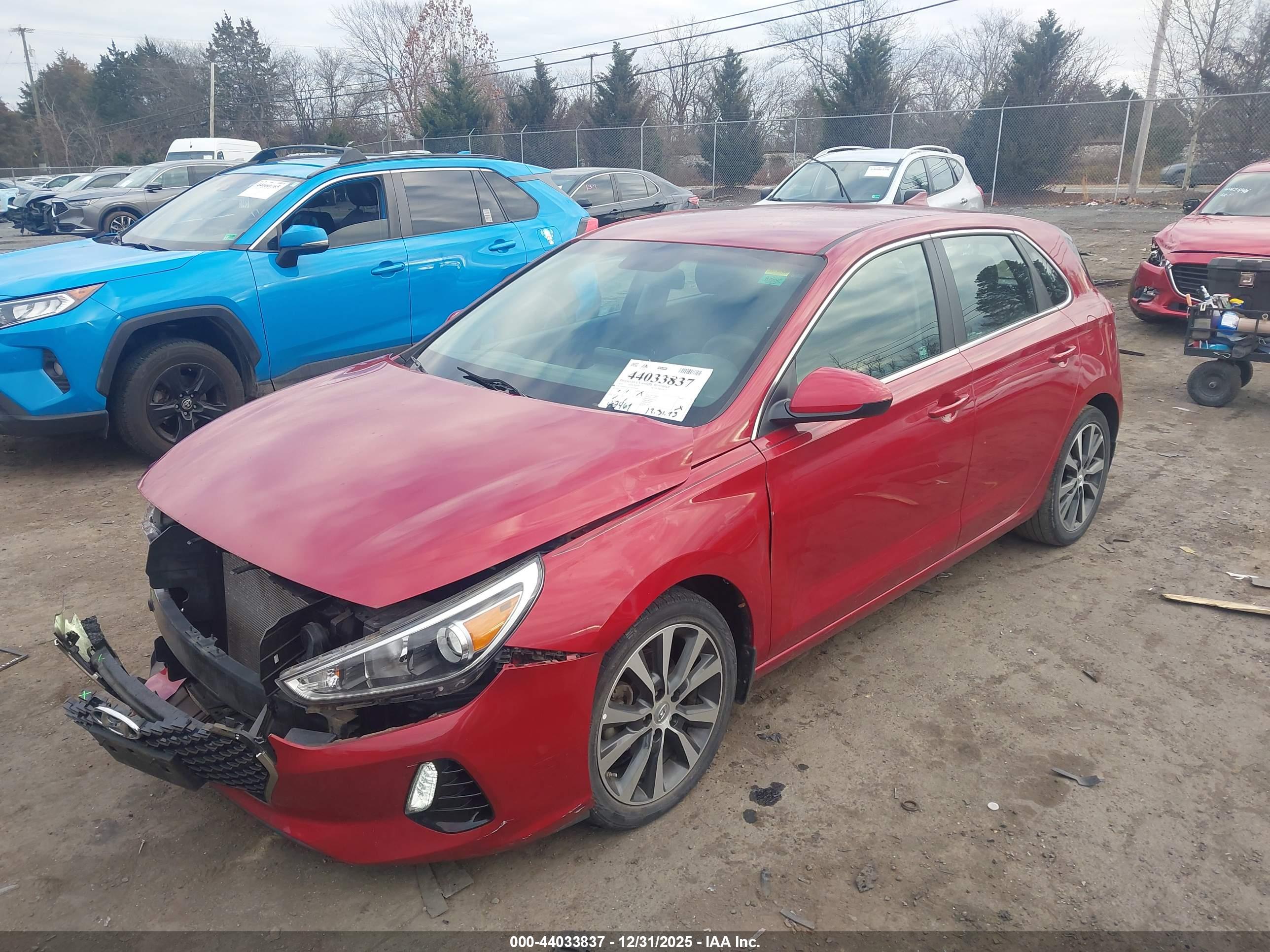 HYUNDAI ELANTRA image 2