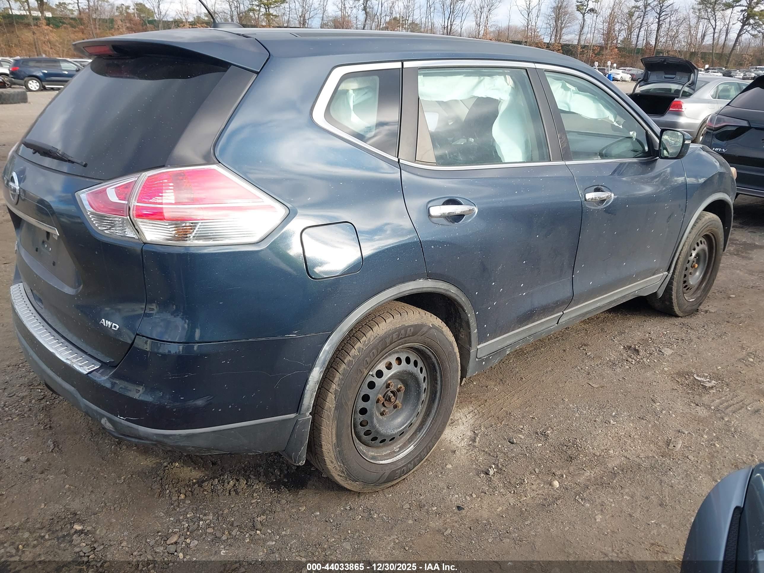 NISSAN ROGUE image 4