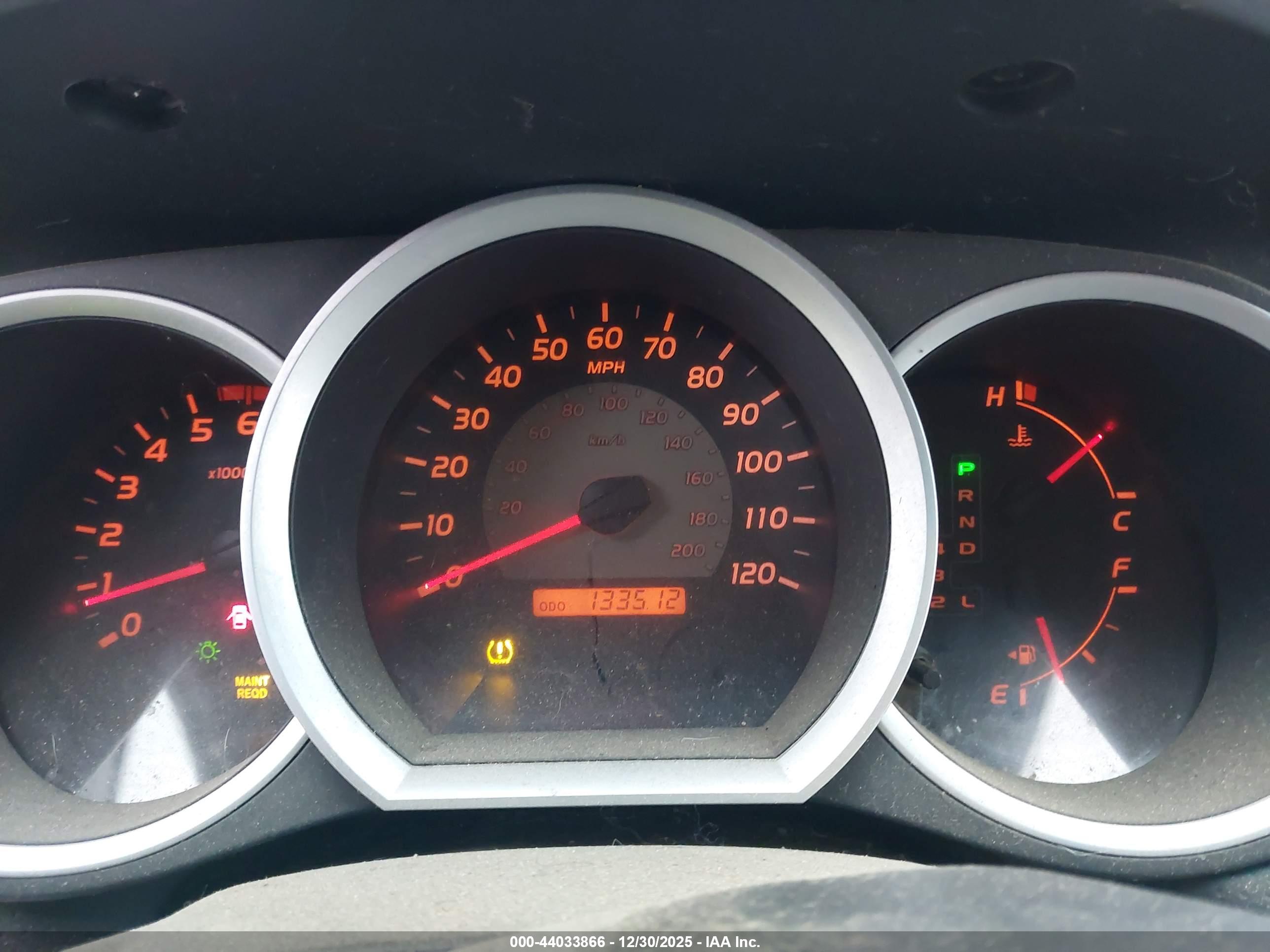 TOYOTA TACOMA image 7