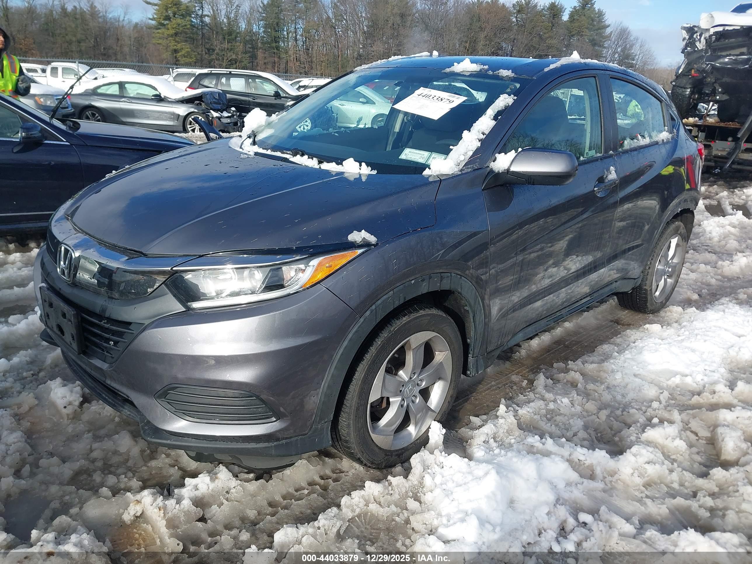 HONDA HR-V image 2