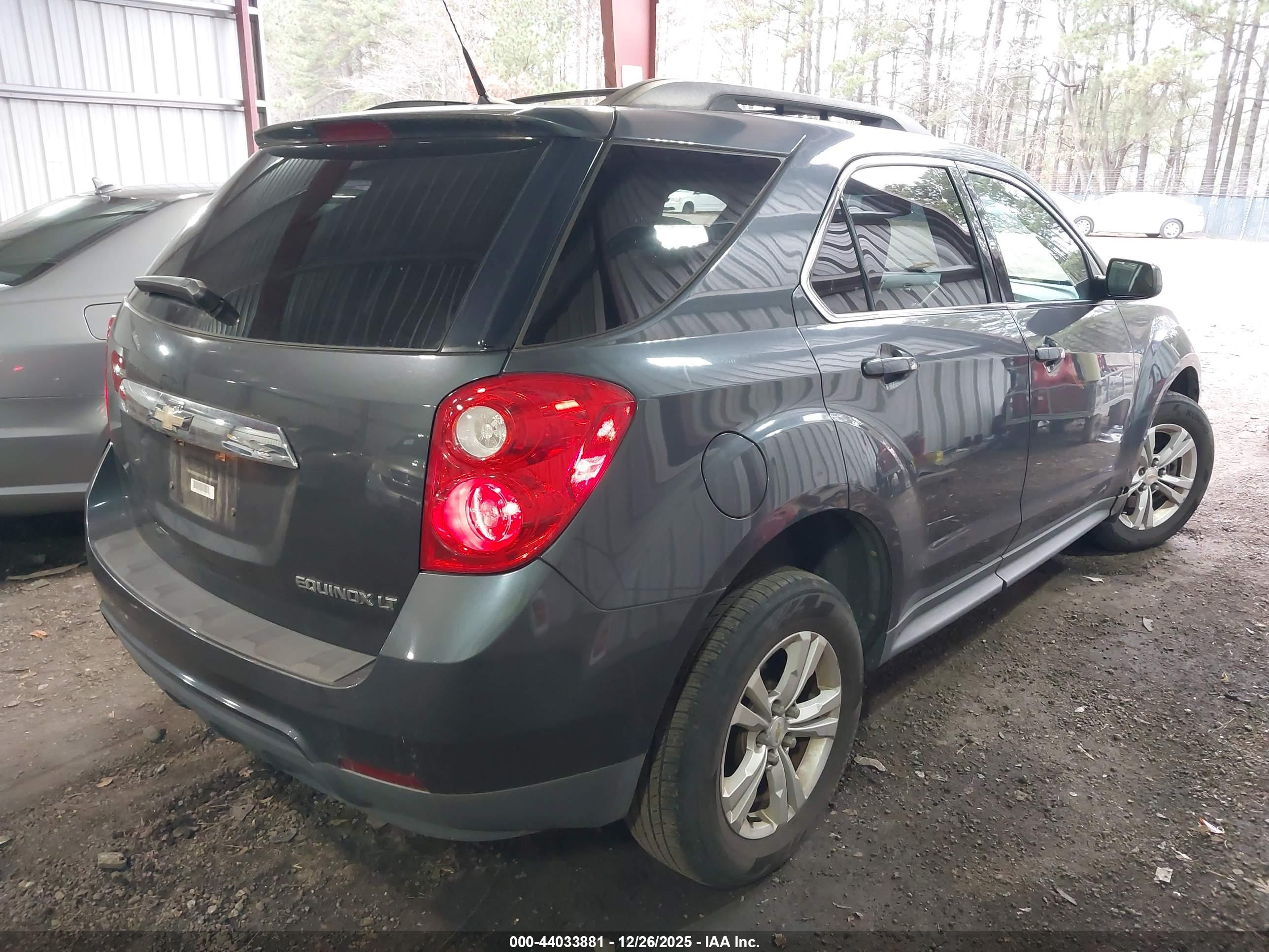 CHEVROLET EQUINOX image 4