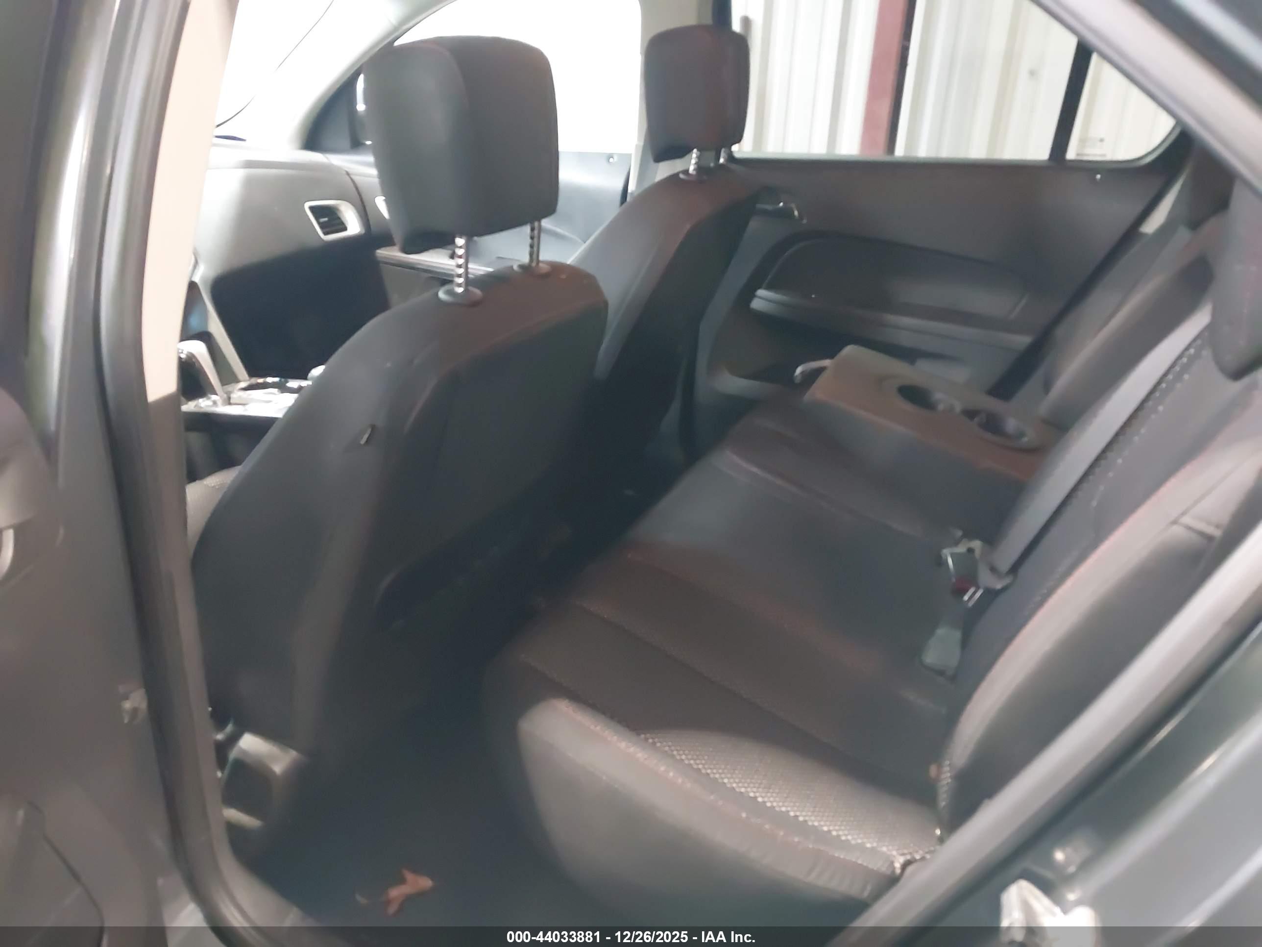 CHEVROLET EQUINOX image 8