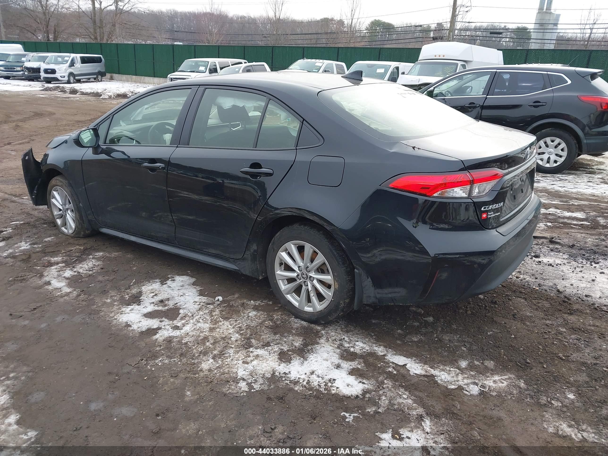 TOYOTA COROLLA image 3