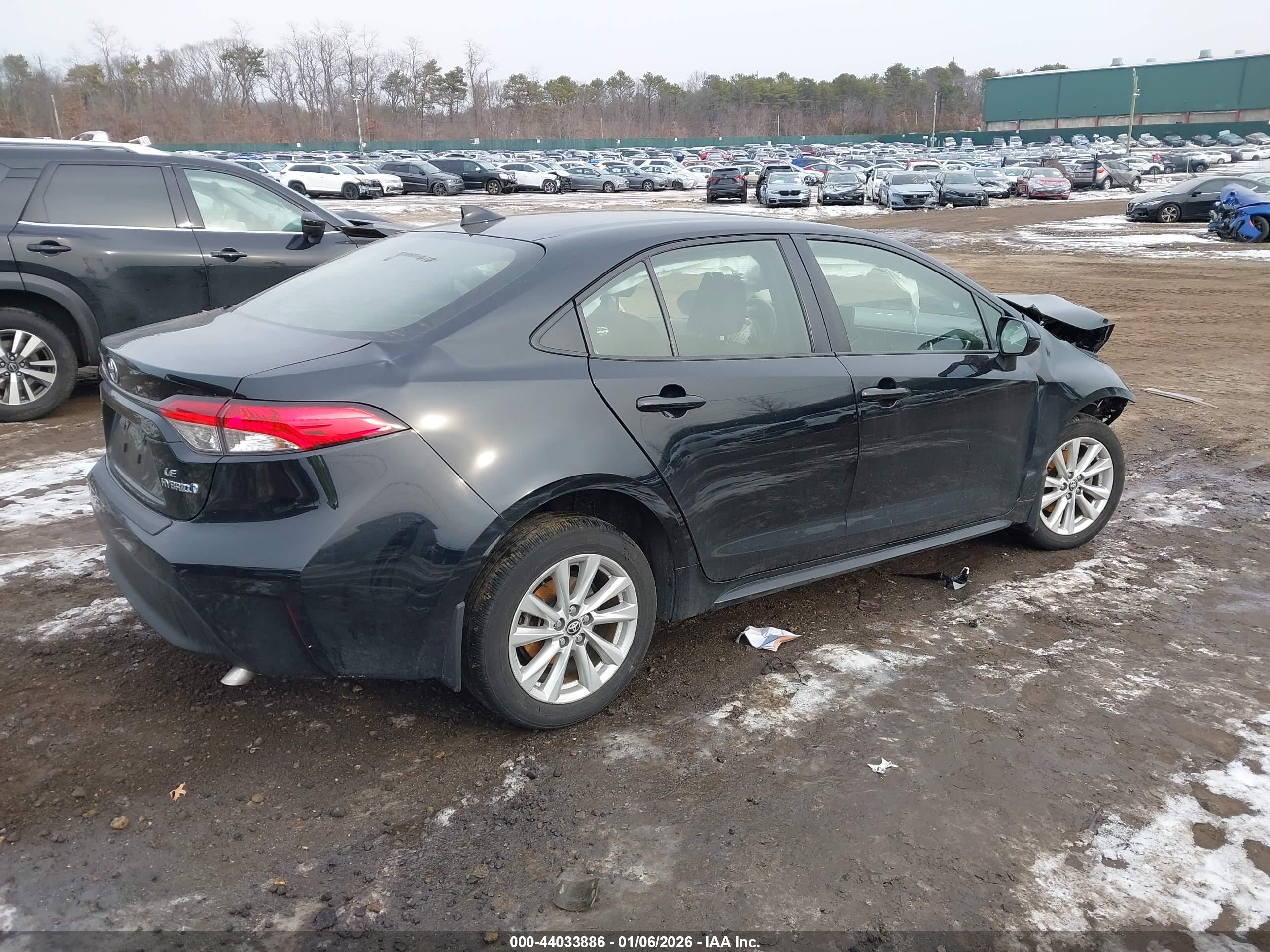 TOYOTA COROLLA image 4