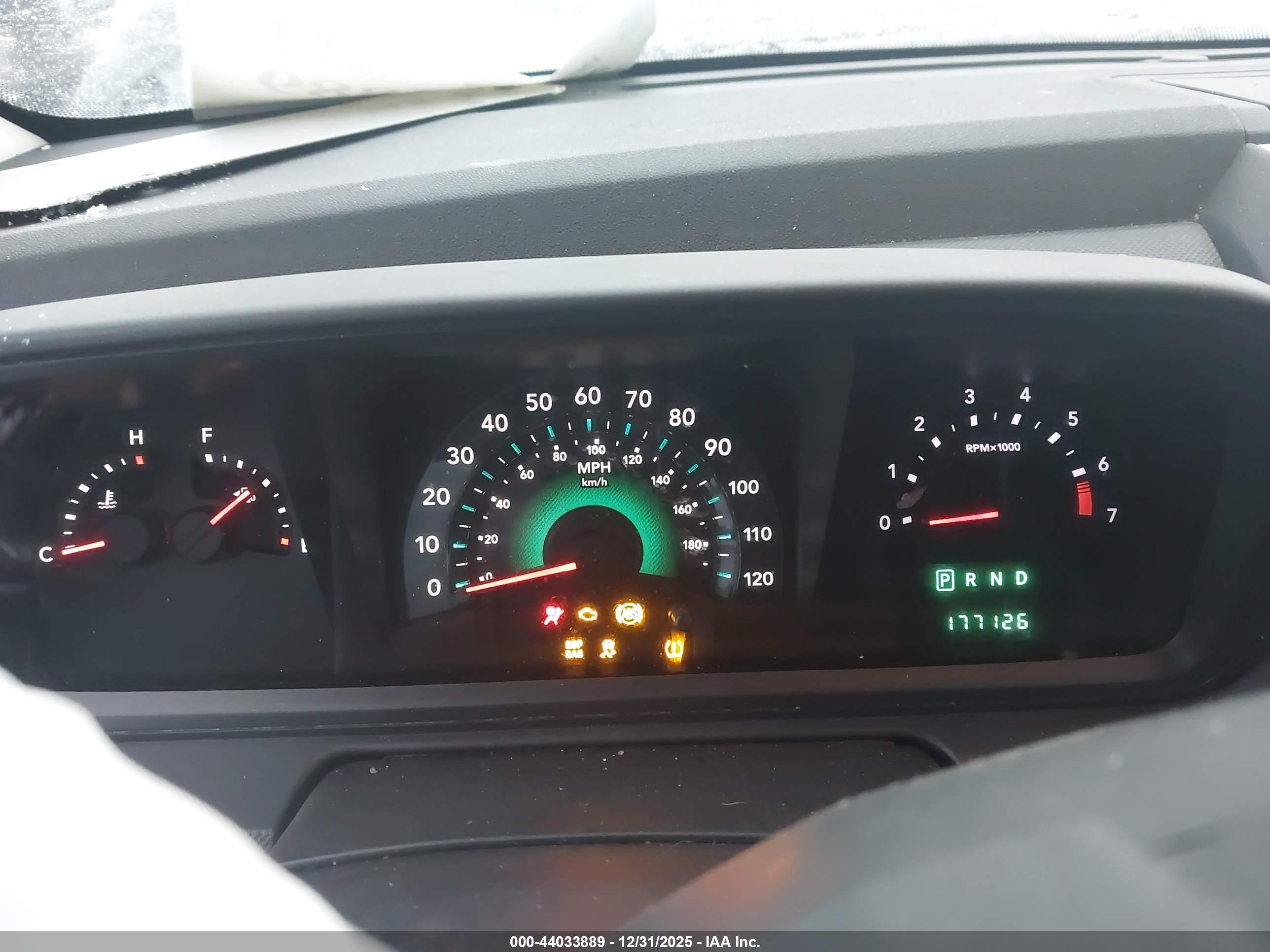 DODGE JOURNEY image 7