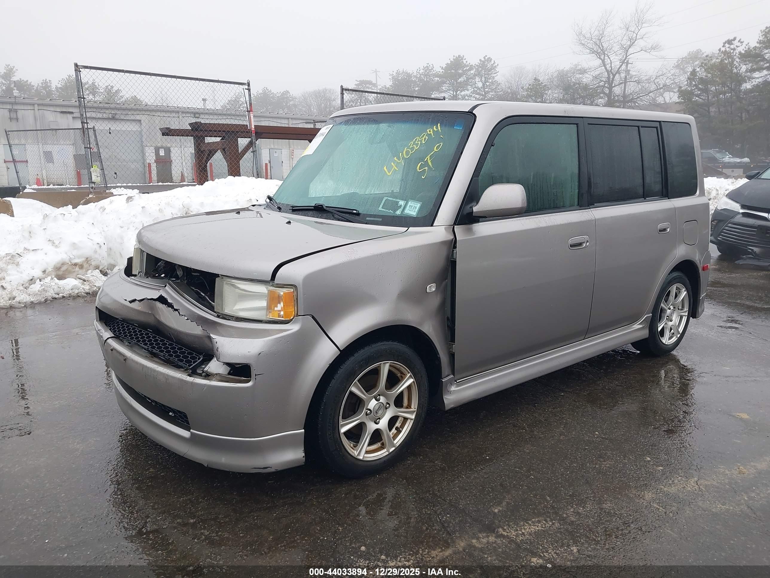 SCION XB image 2