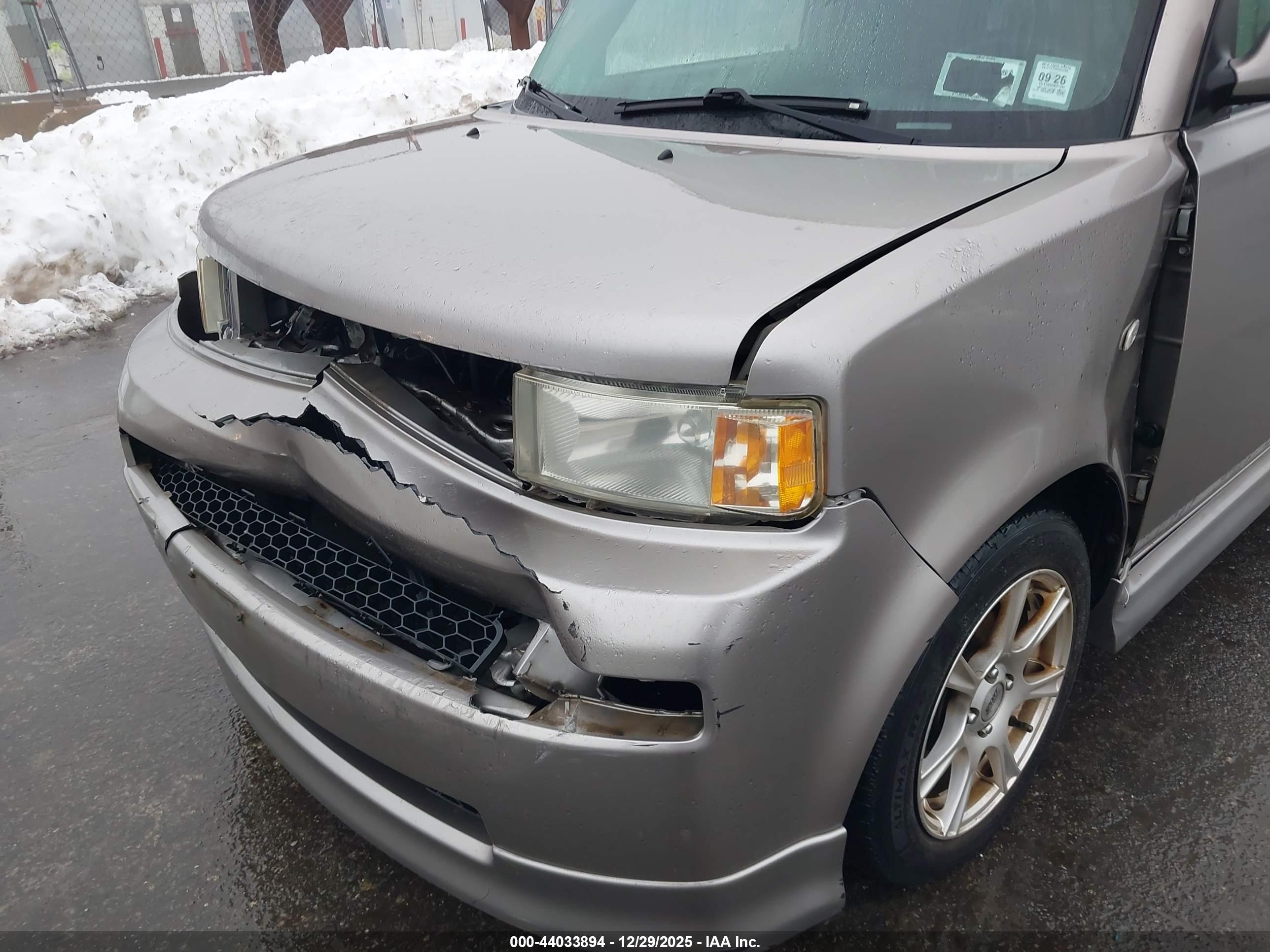 SCION XB image 6