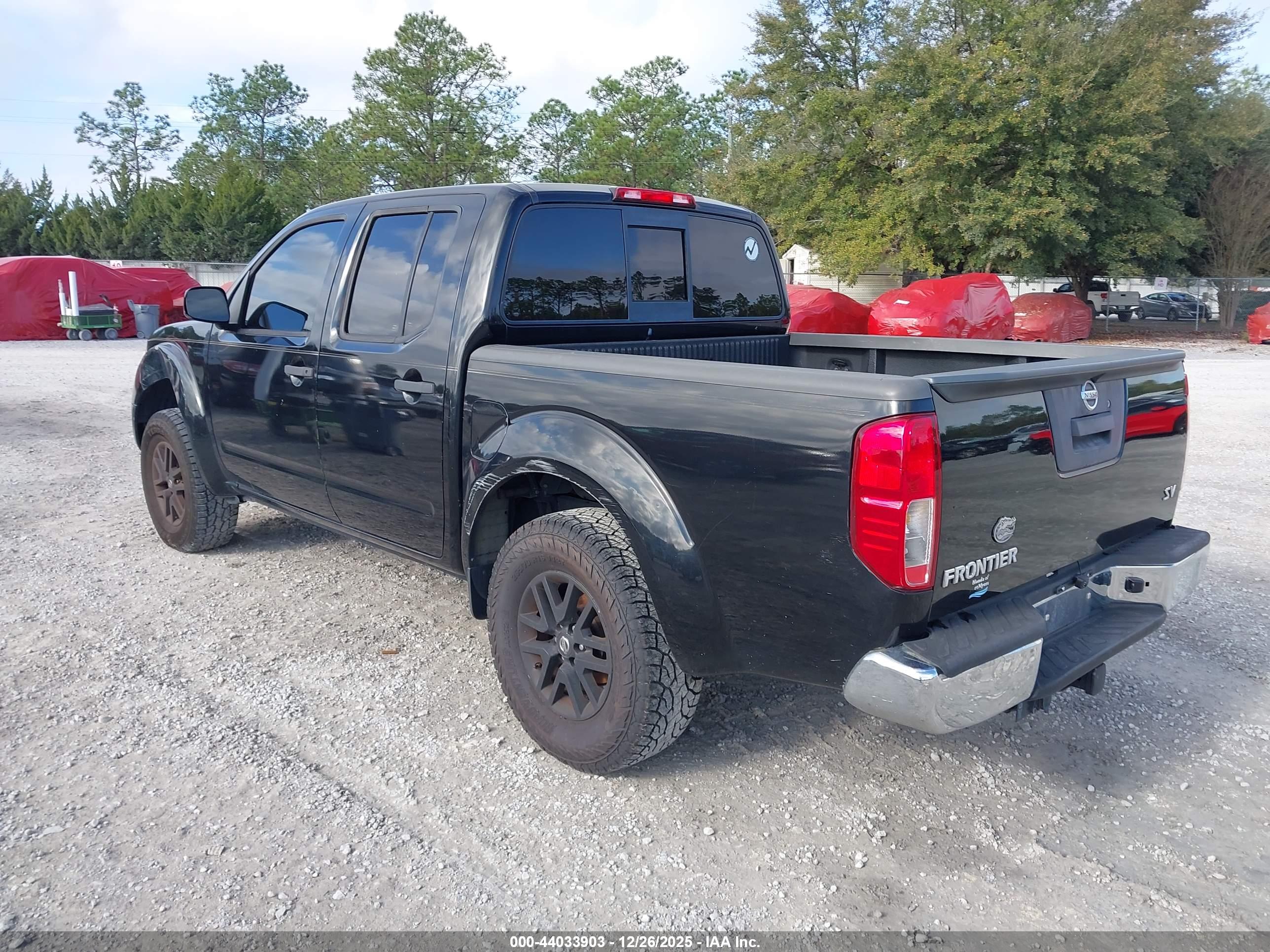 NISSAN FRONTIER image 3