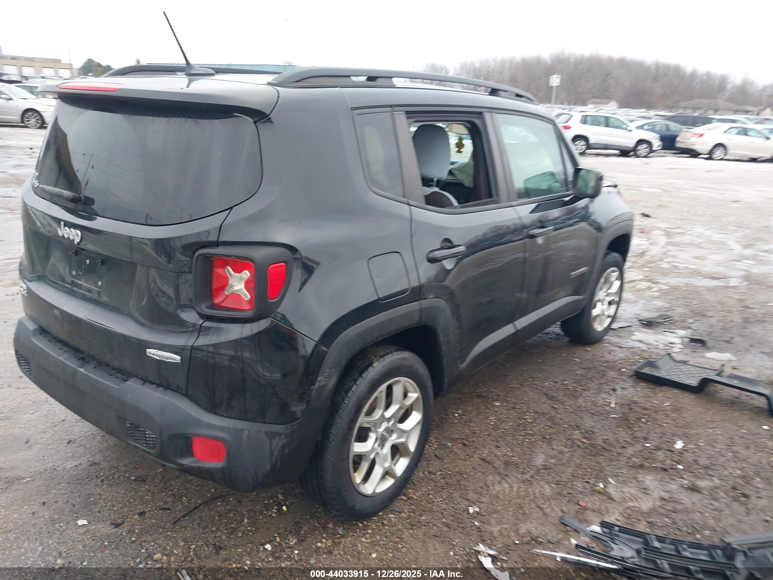 JEEP RENEGADE image 4