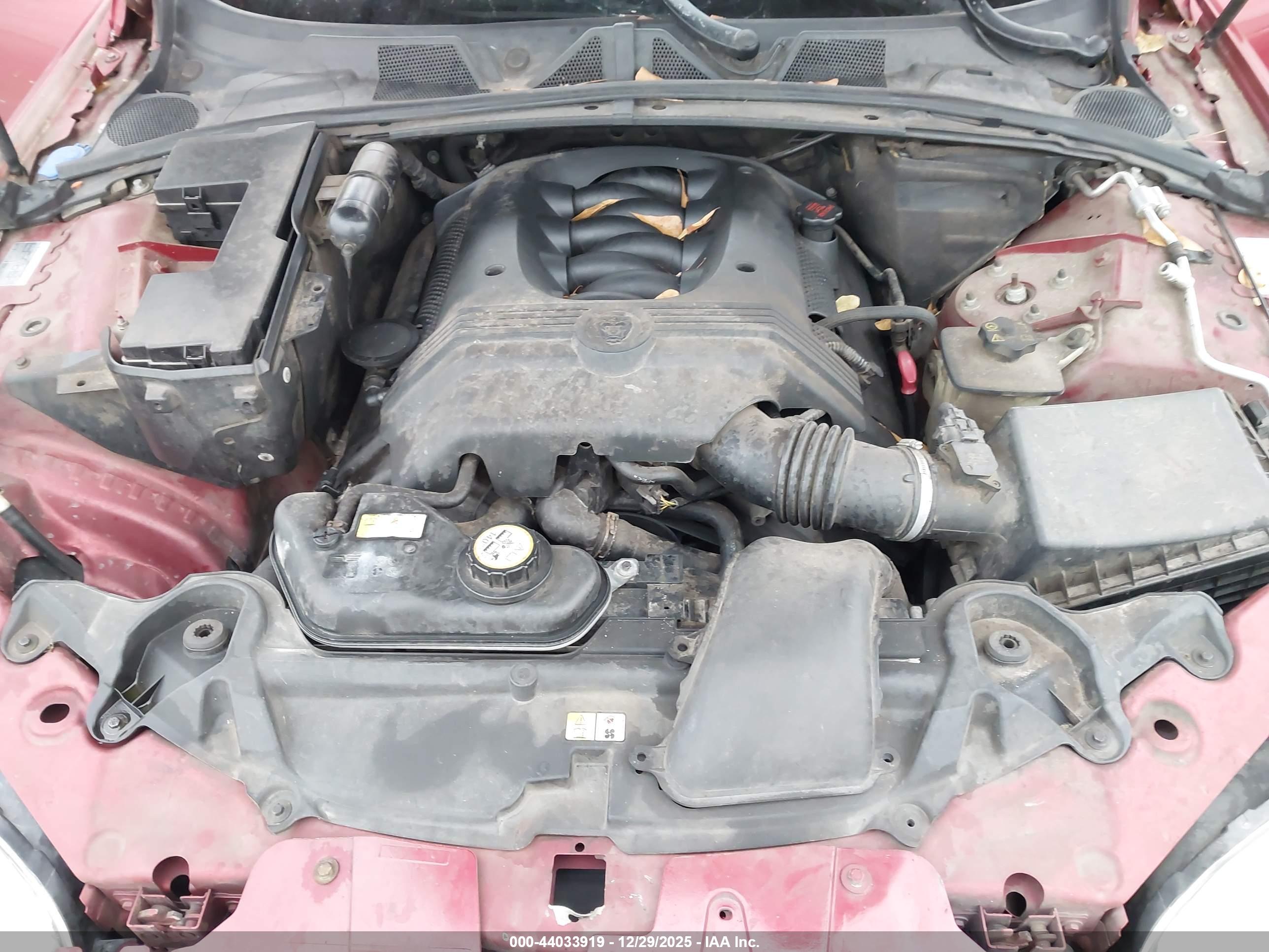 JAGUAR XF image 10