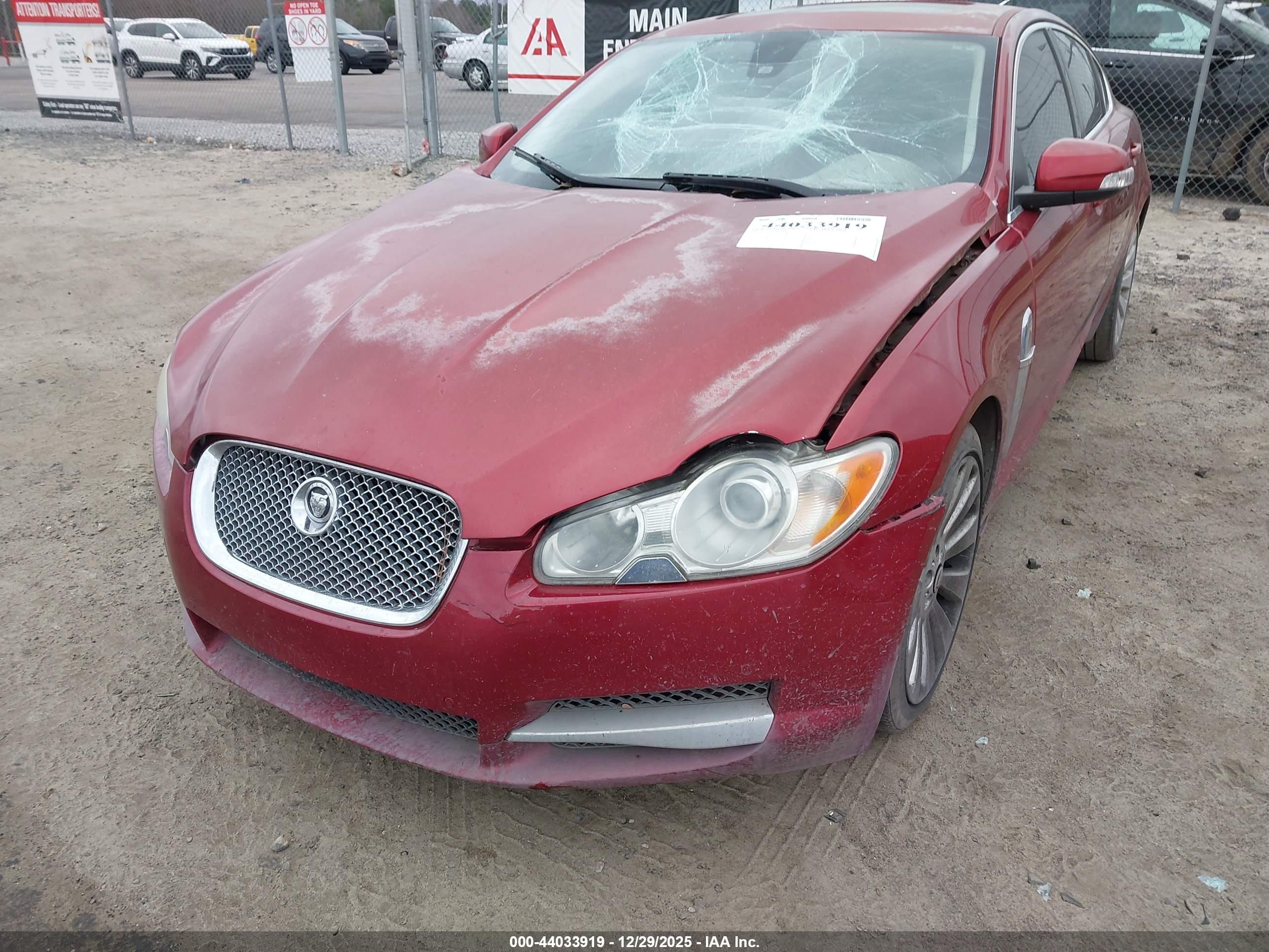 JAGUAR XF image 6
