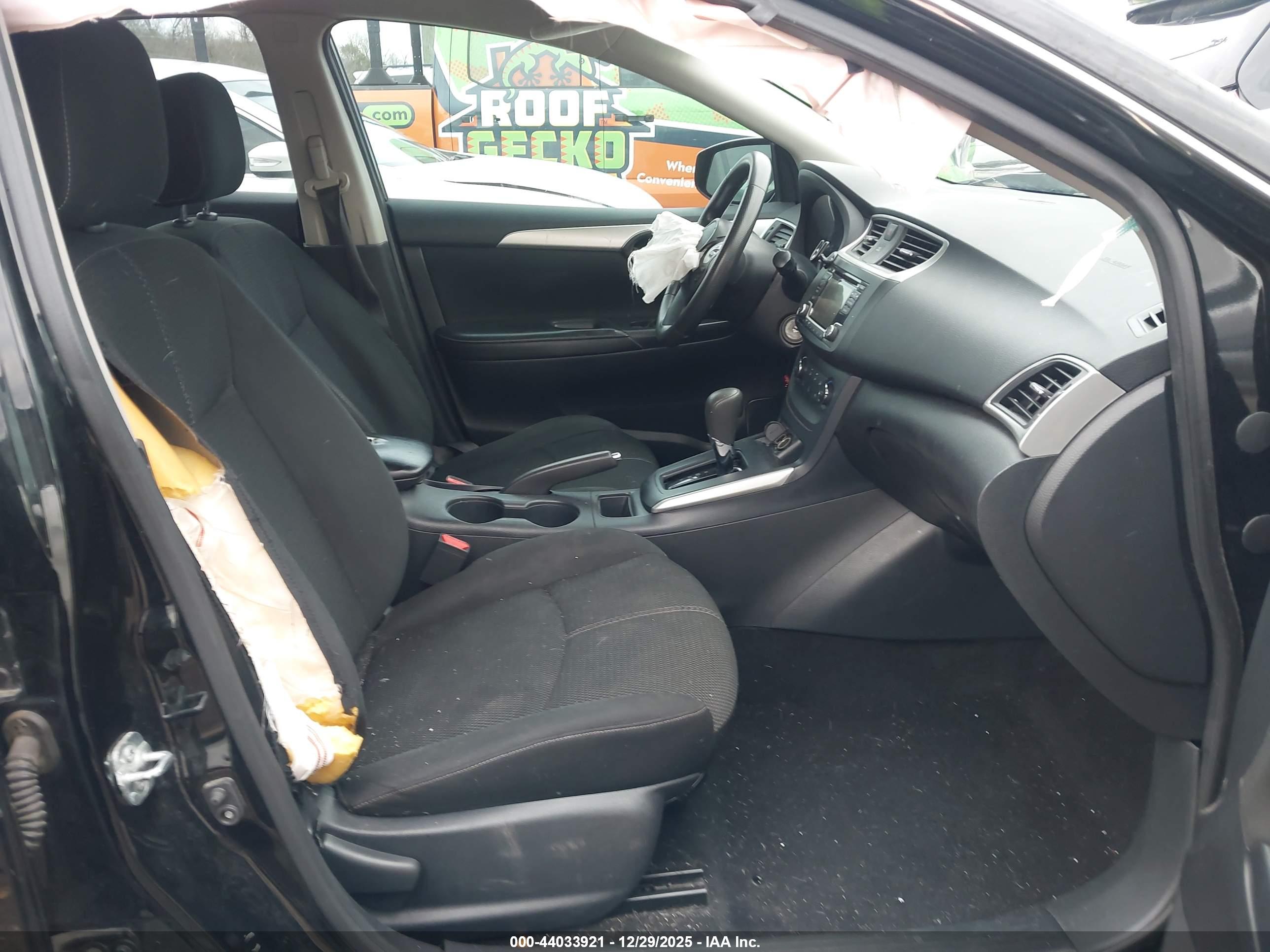 NISSAN SENTRA image 5