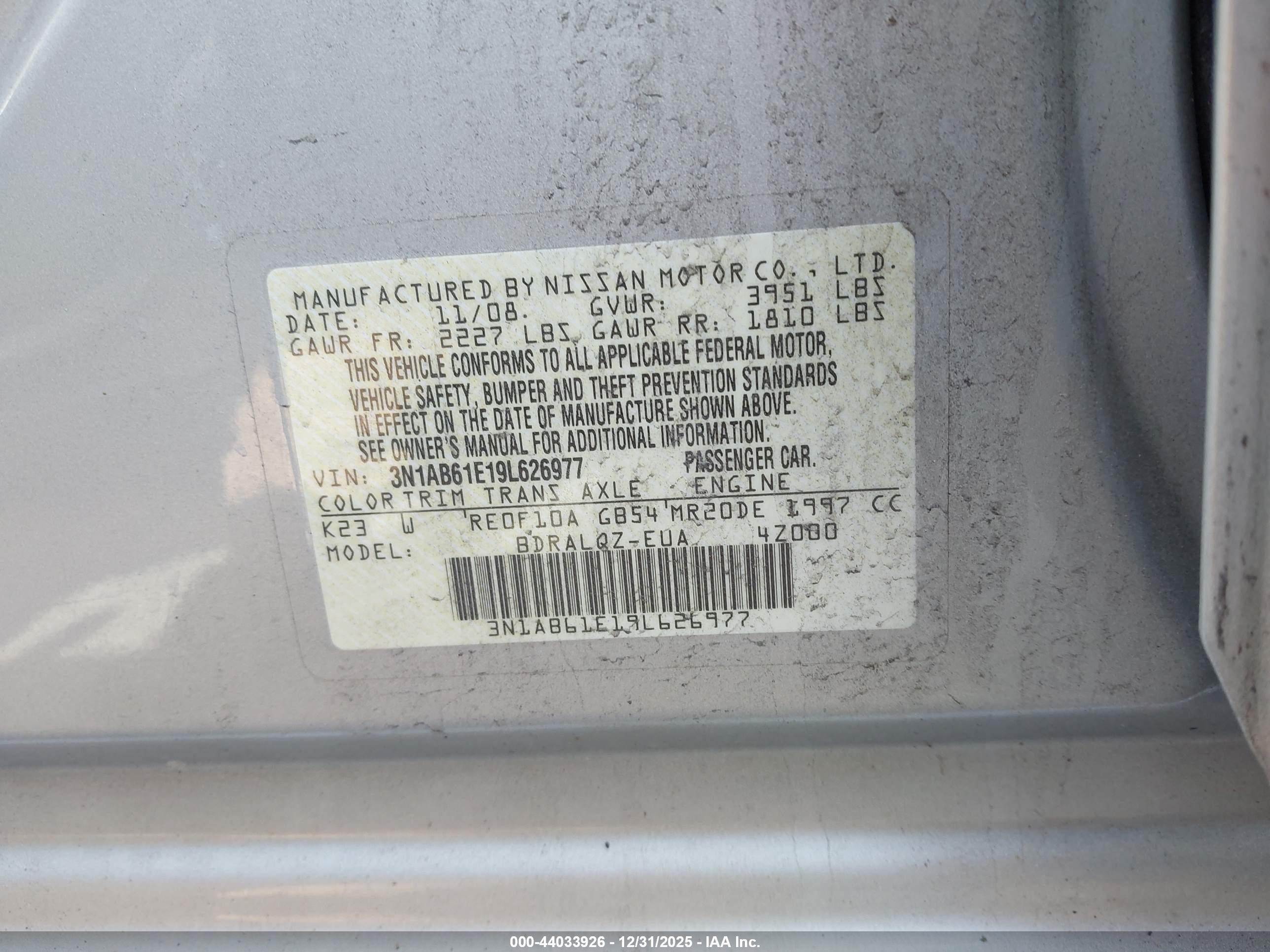 NISSAN SENTRA image 9