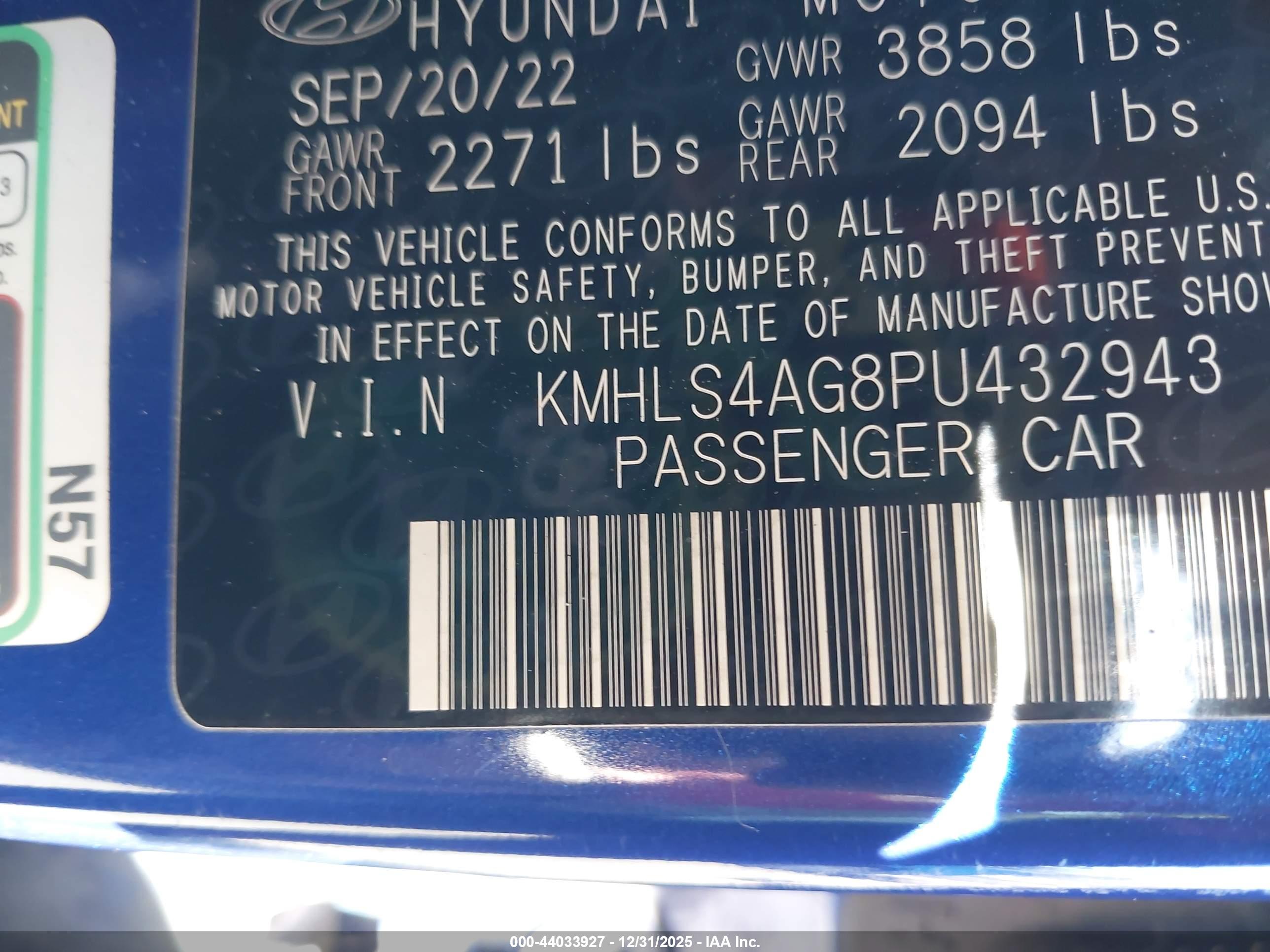 HYUNDAI ELANTRA image 9