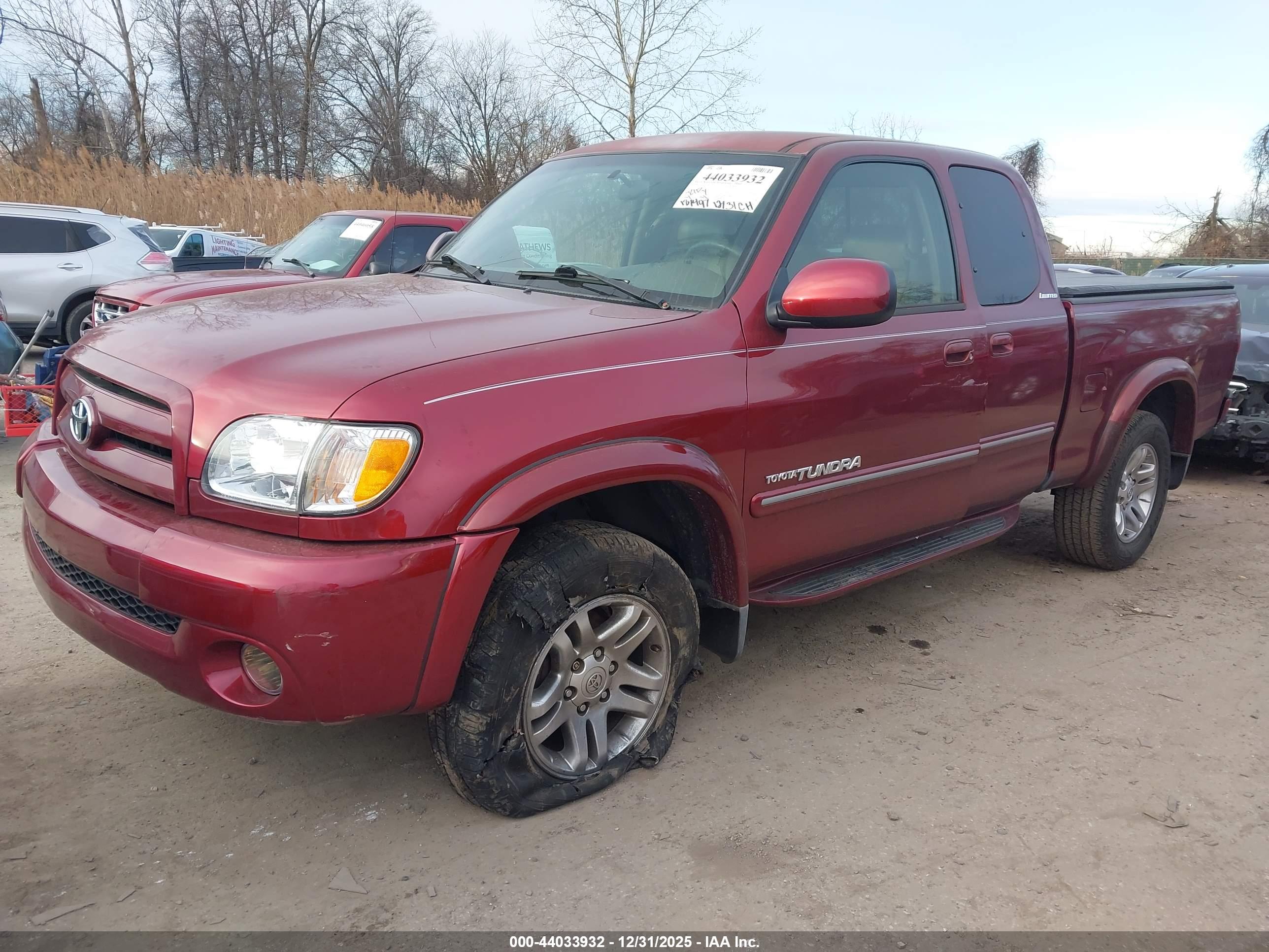 TOYOTA TUNDRA image 2