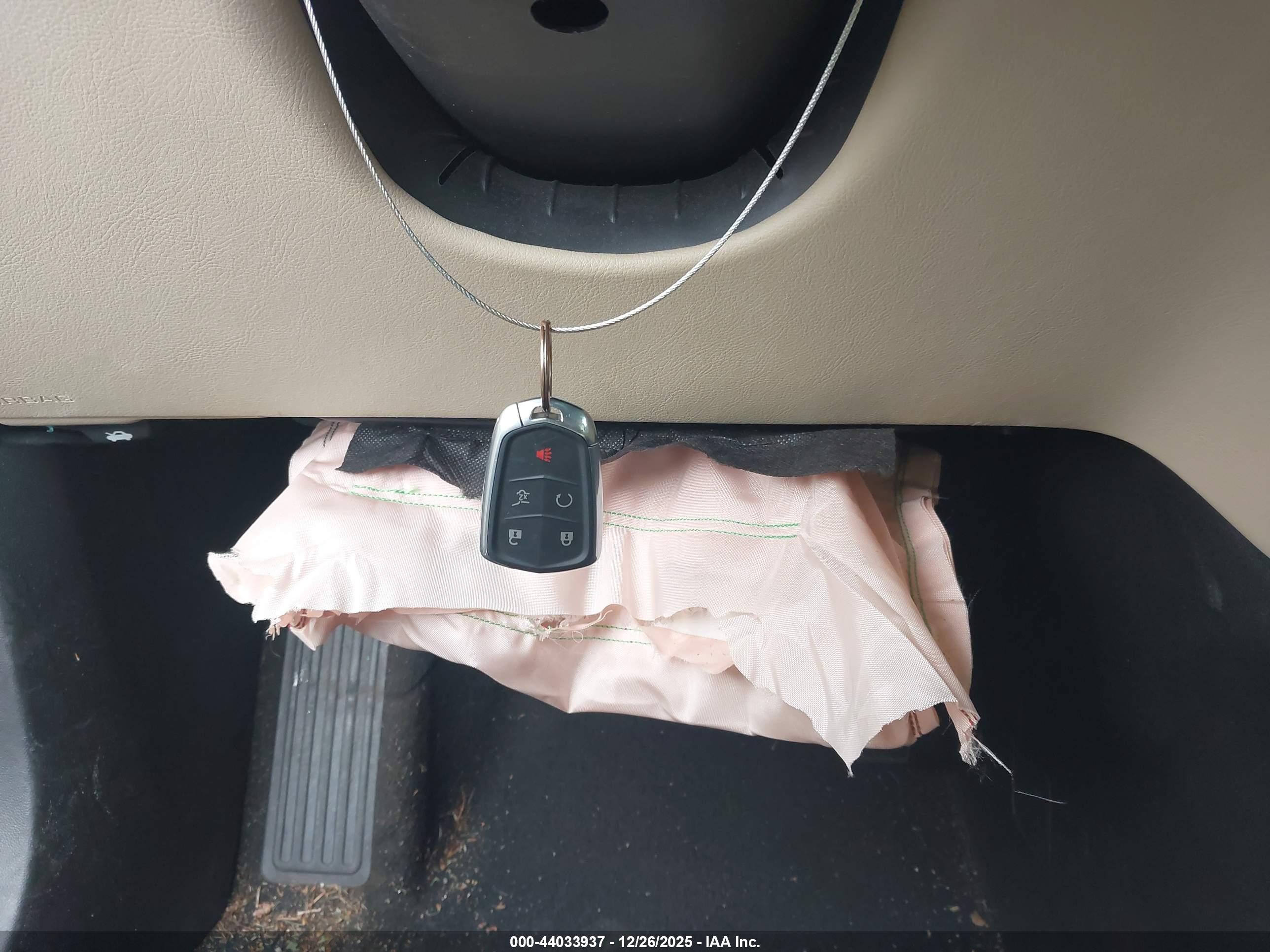 CADILLAC XT5 image 11