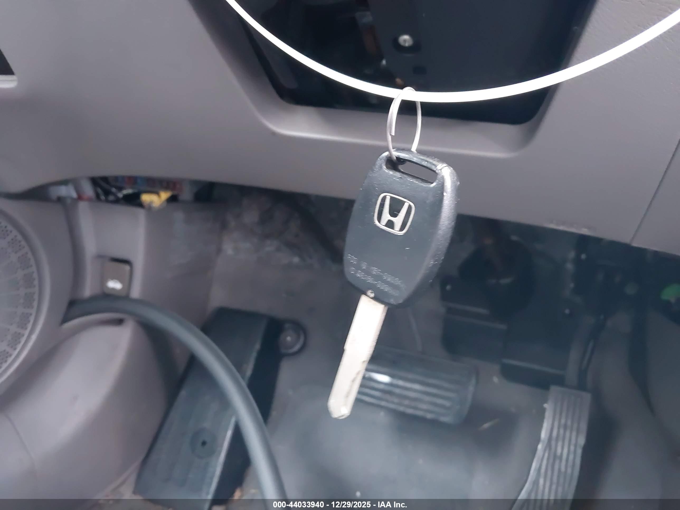 HONDA CIVIC image 11