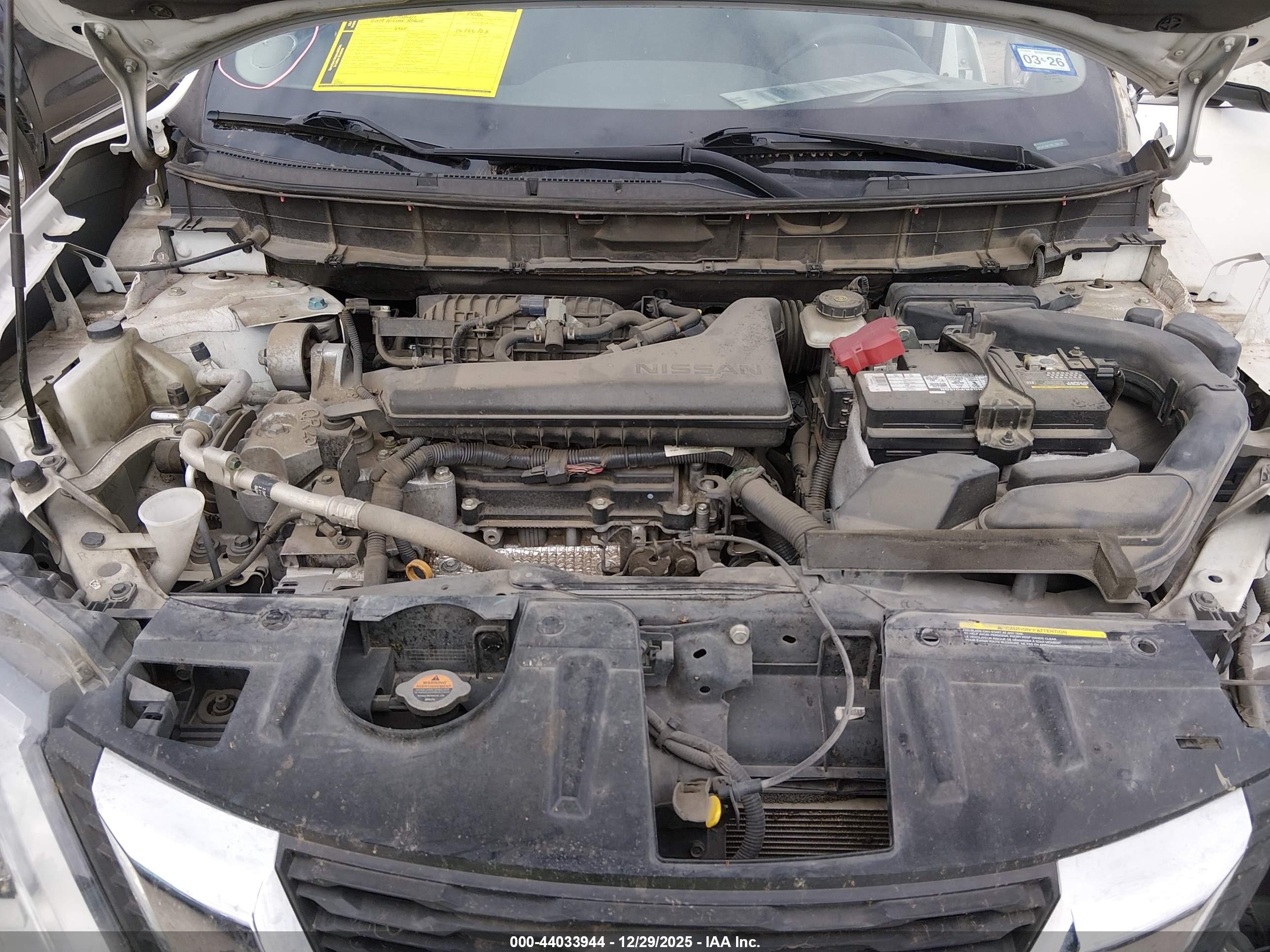 NISSAN ROGUE image 10