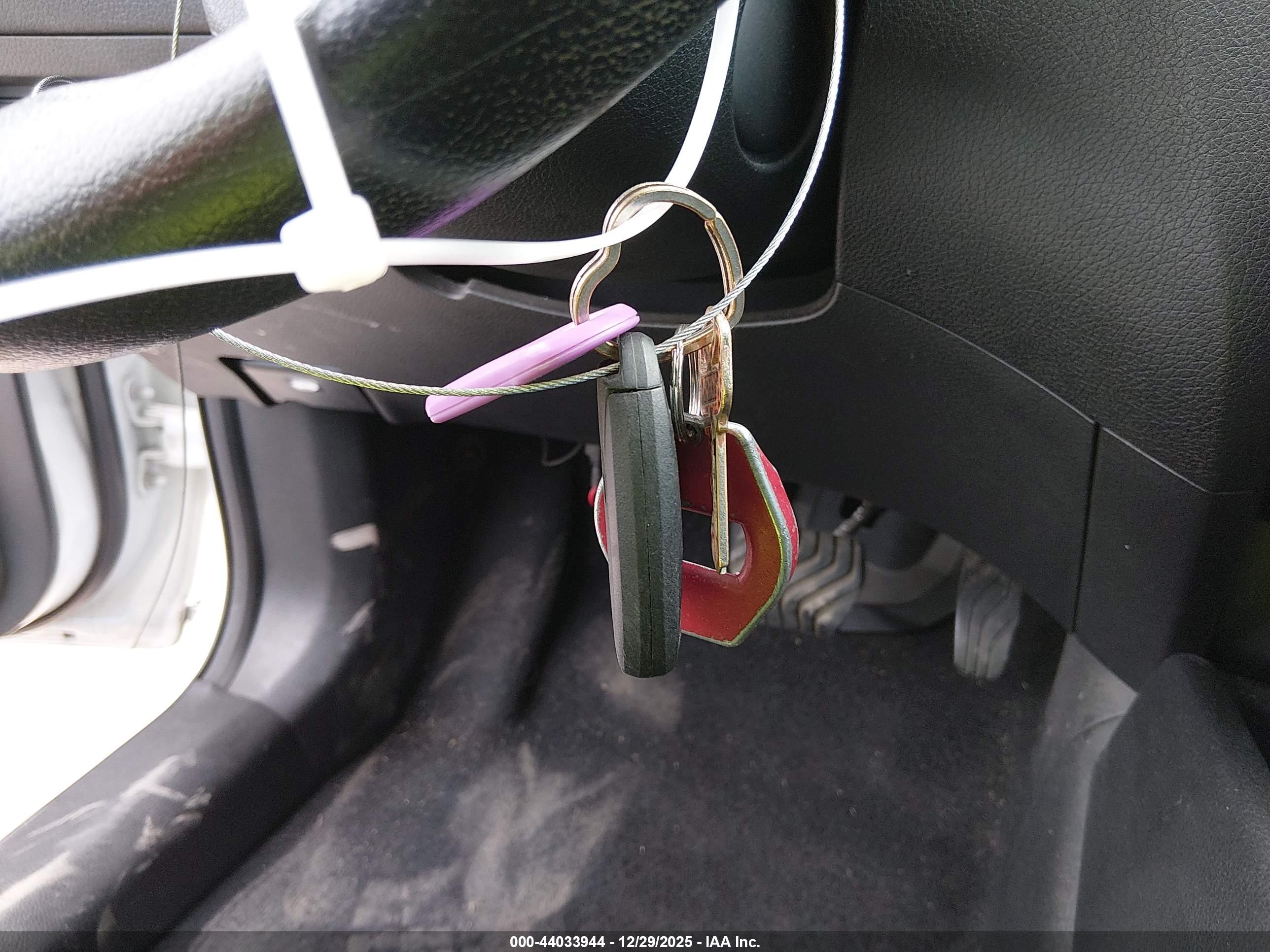 NISSAN ROGUE image 11
