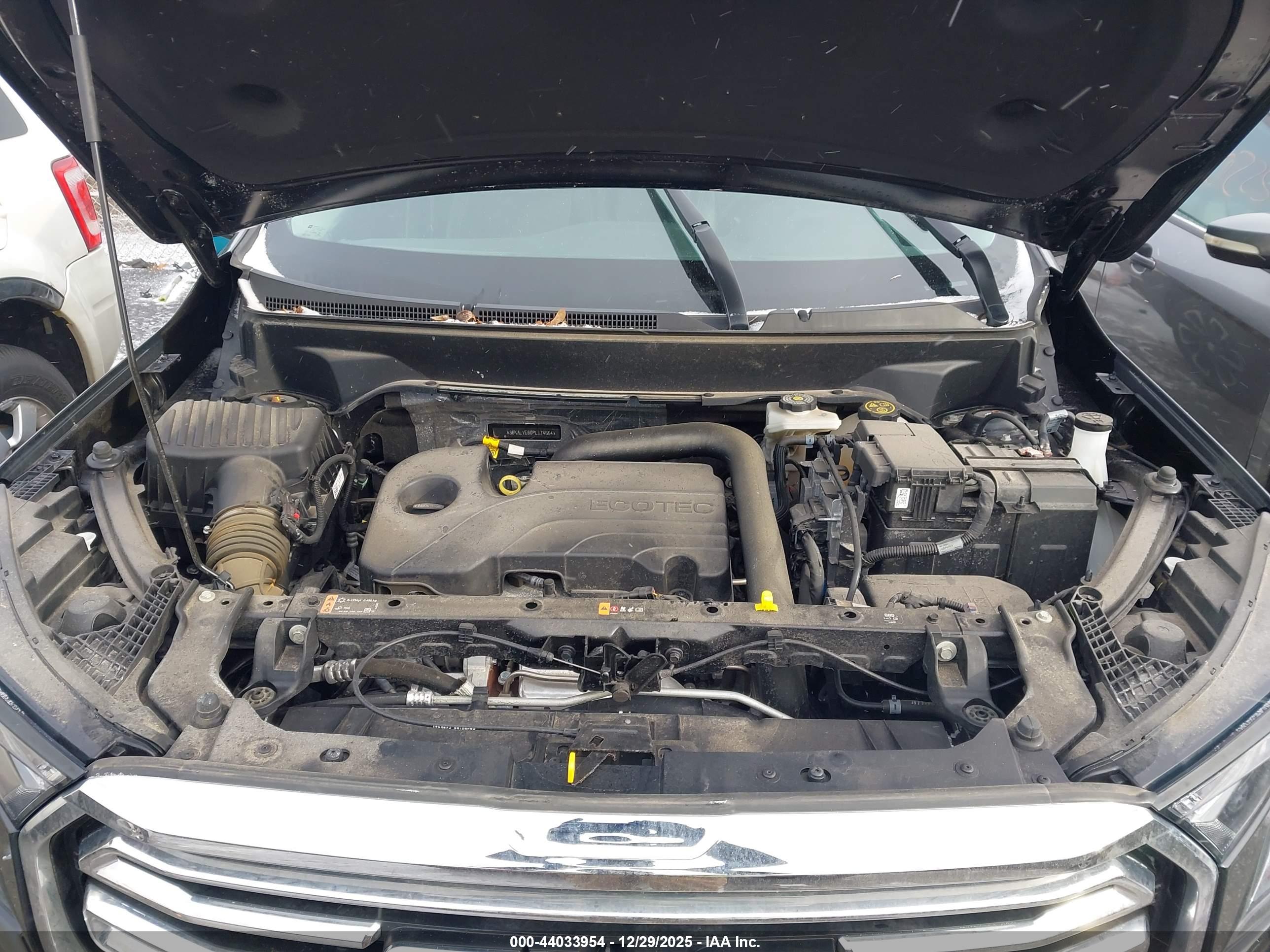 GMC TERRAIN image 10