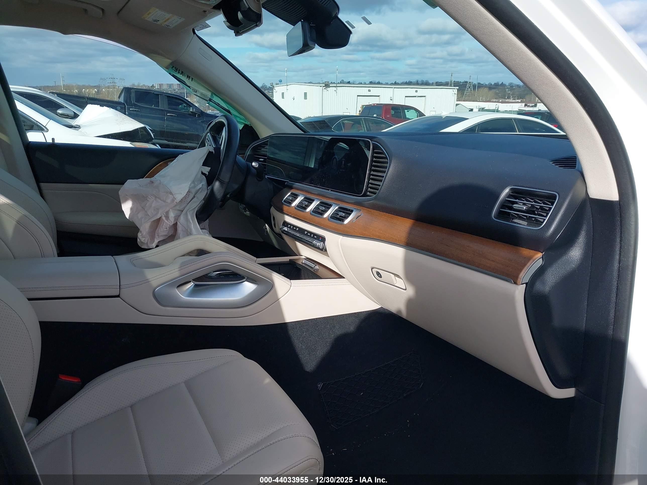 MERCEDES-BENZ GLE image 5
