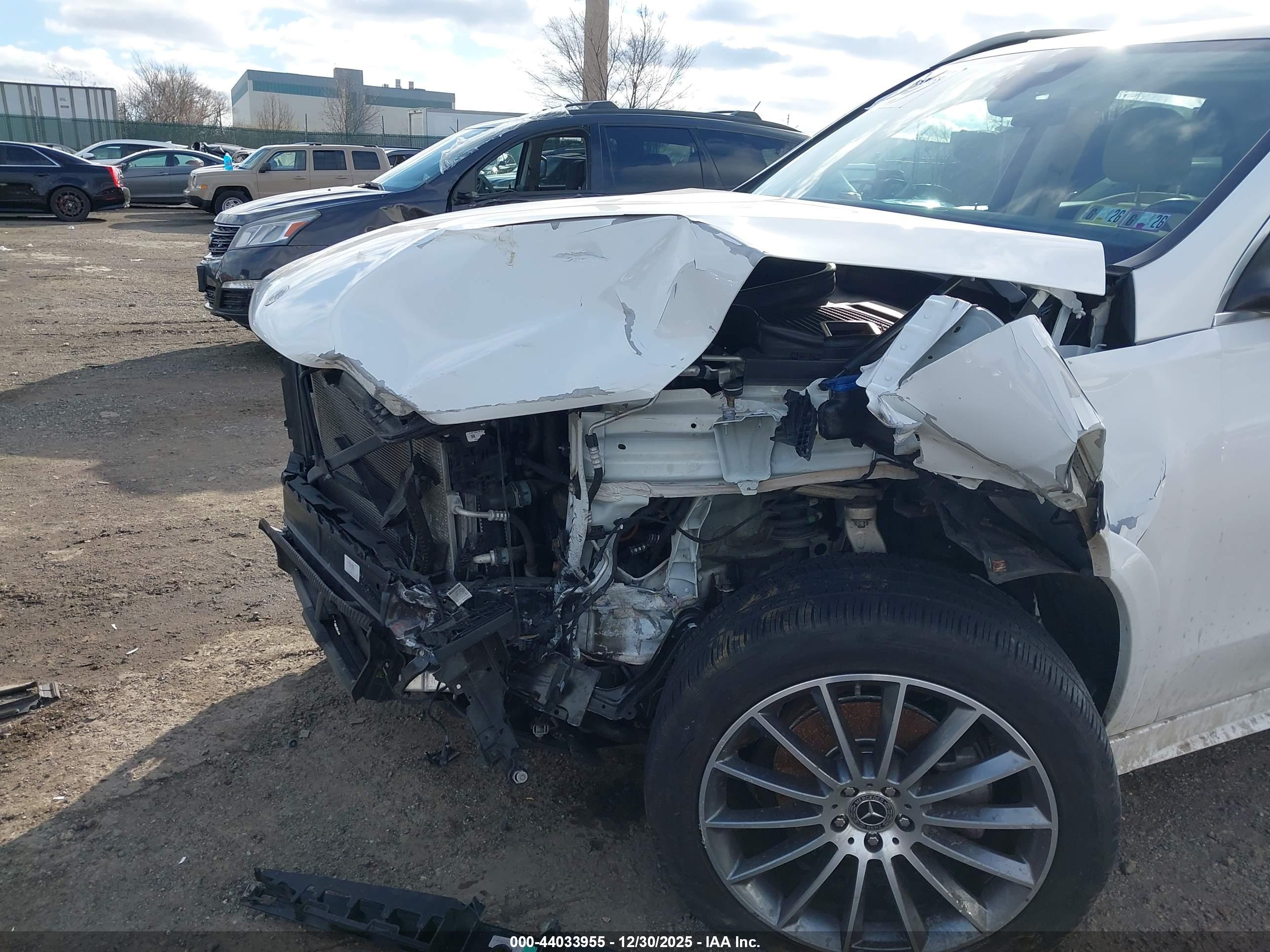 MERCEDES-BENZ GLE image 6