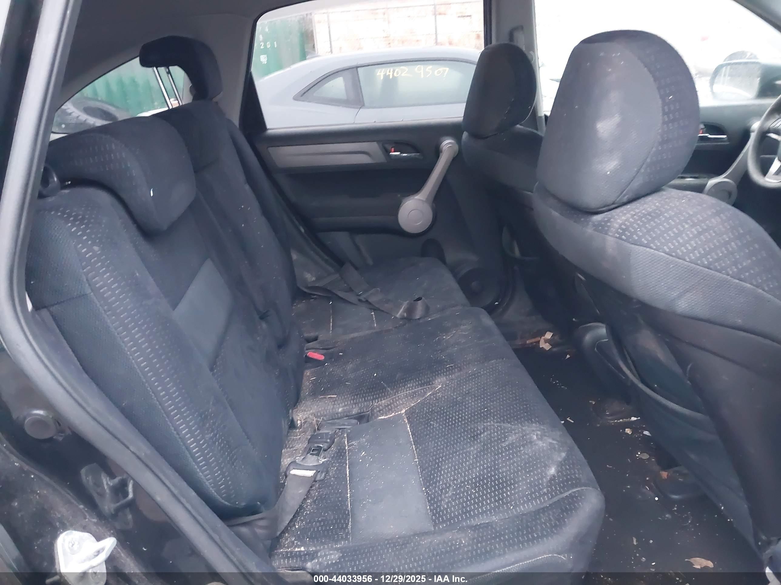 HONDA CR-V image 8