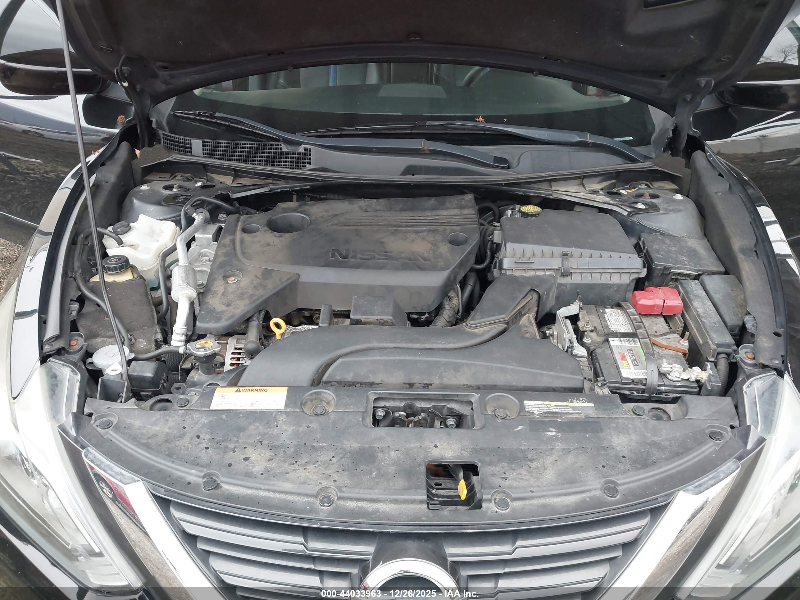 NISSAN ALTIMA image 10