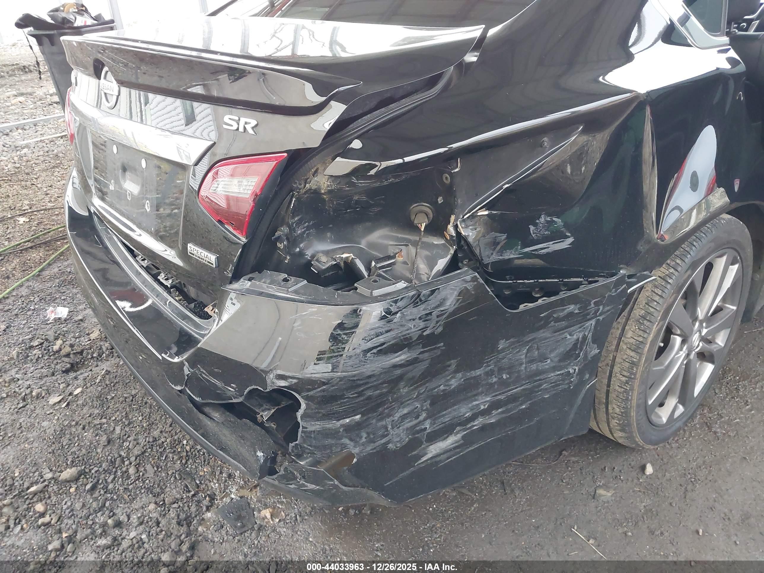 NISSAN ALTIMA image 6