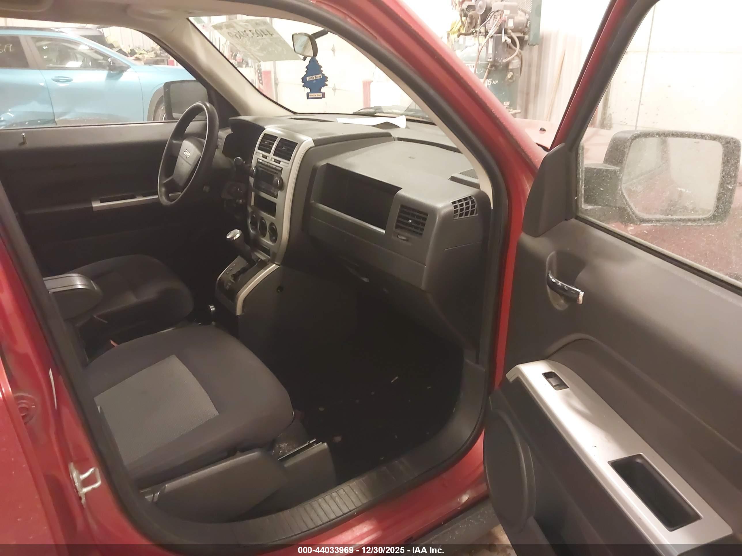 JEEP PATRIOT image 5