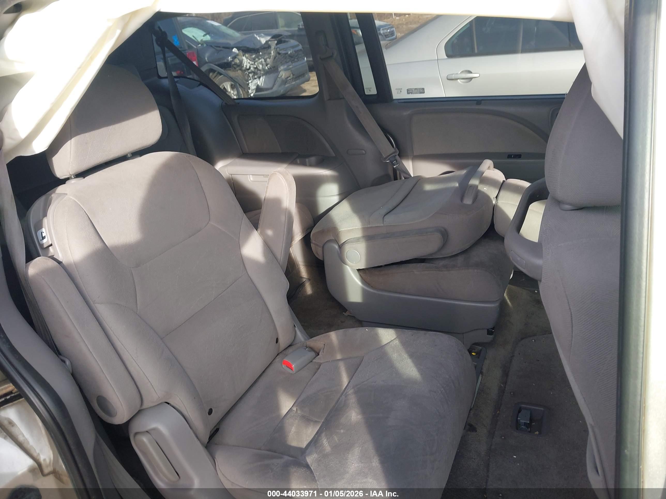 HONDA ODYSSEY image 8