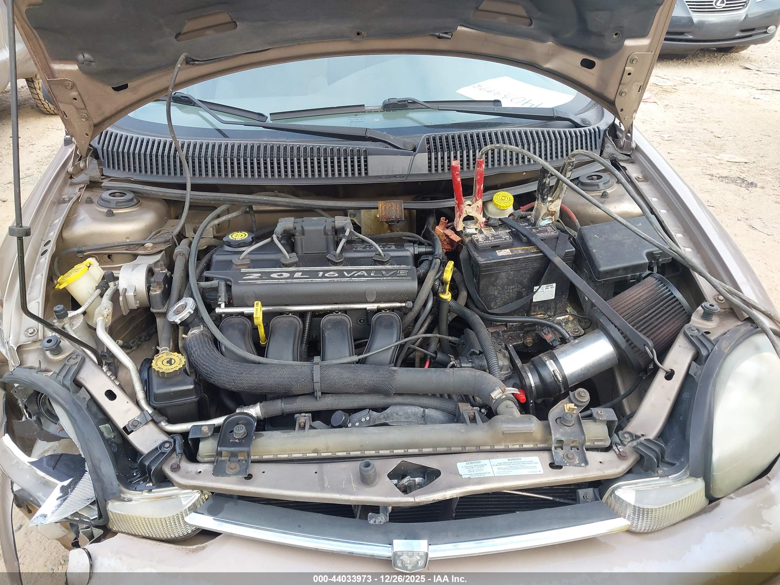 DODGE NEON image 10