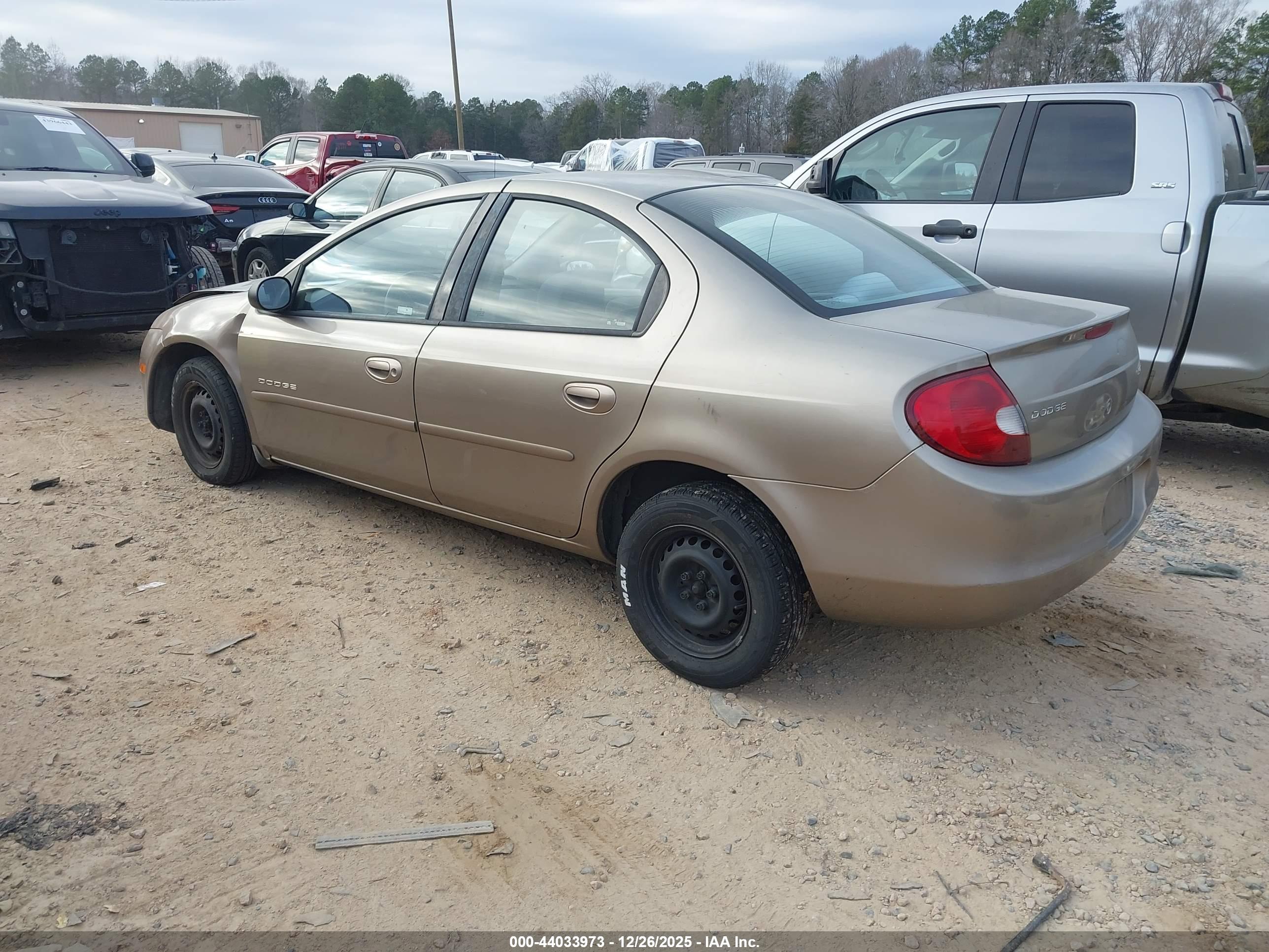 DODGE NEON image 3